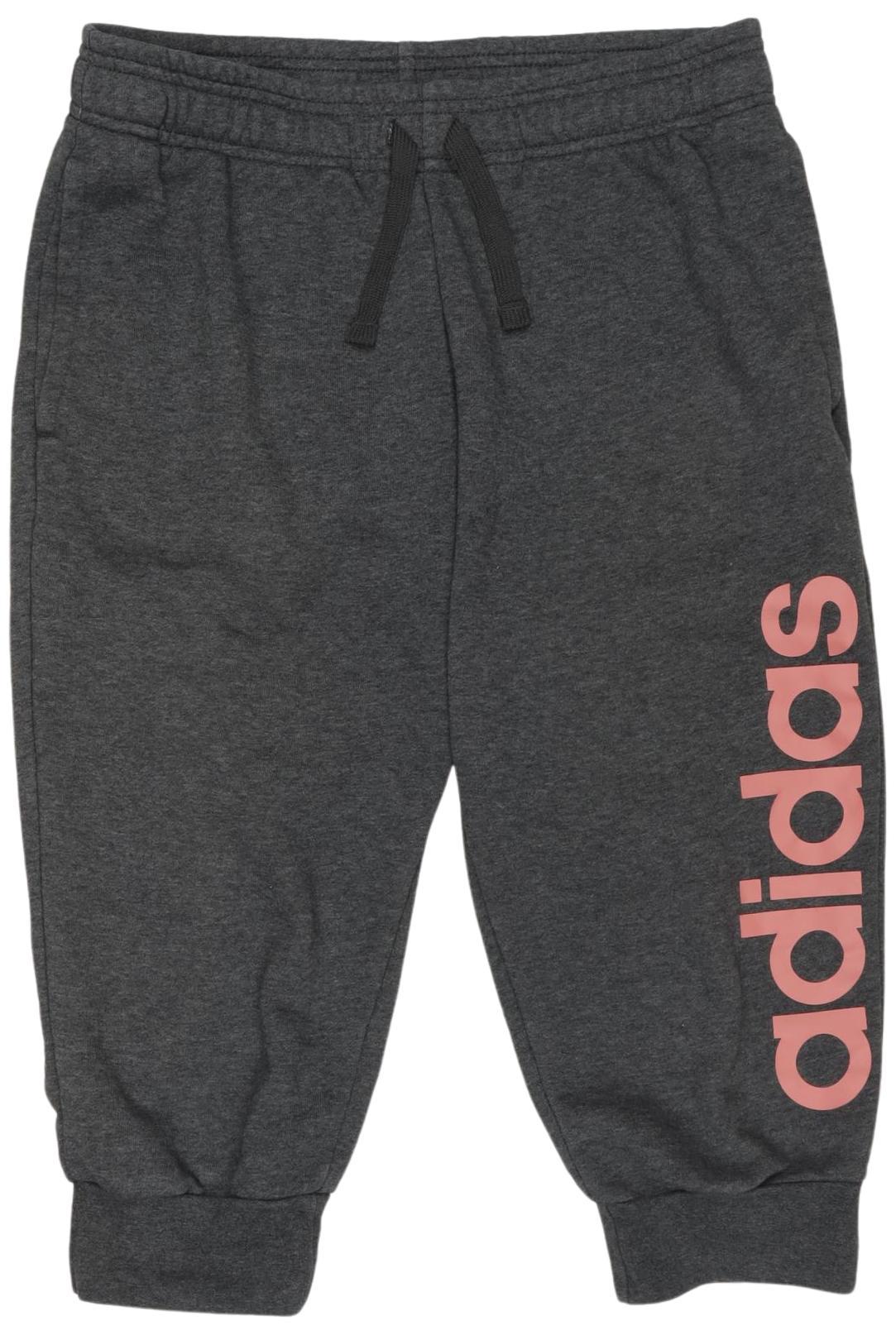 

adidas Damen Shorts, grau, Gr. 36