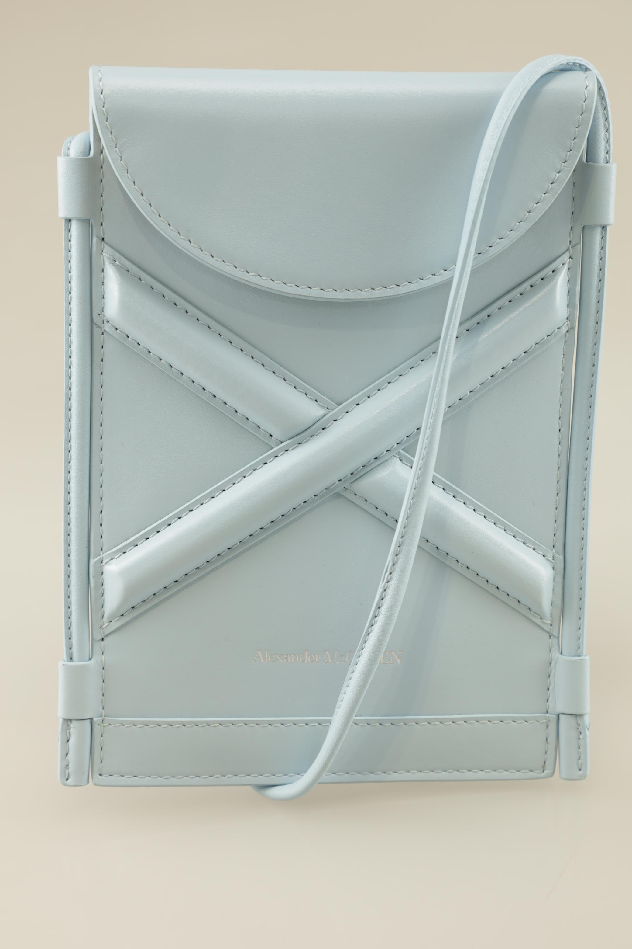 

Alexander McQueen Damen Handtasche, hellblau, Gr.