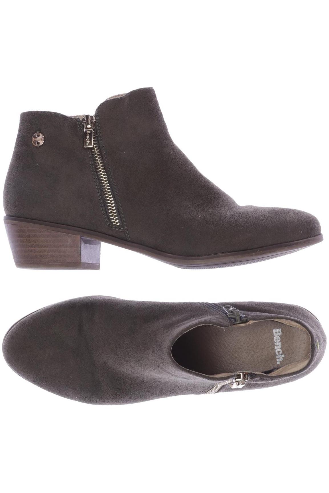 

Bench. Damen Stiefelette, braun