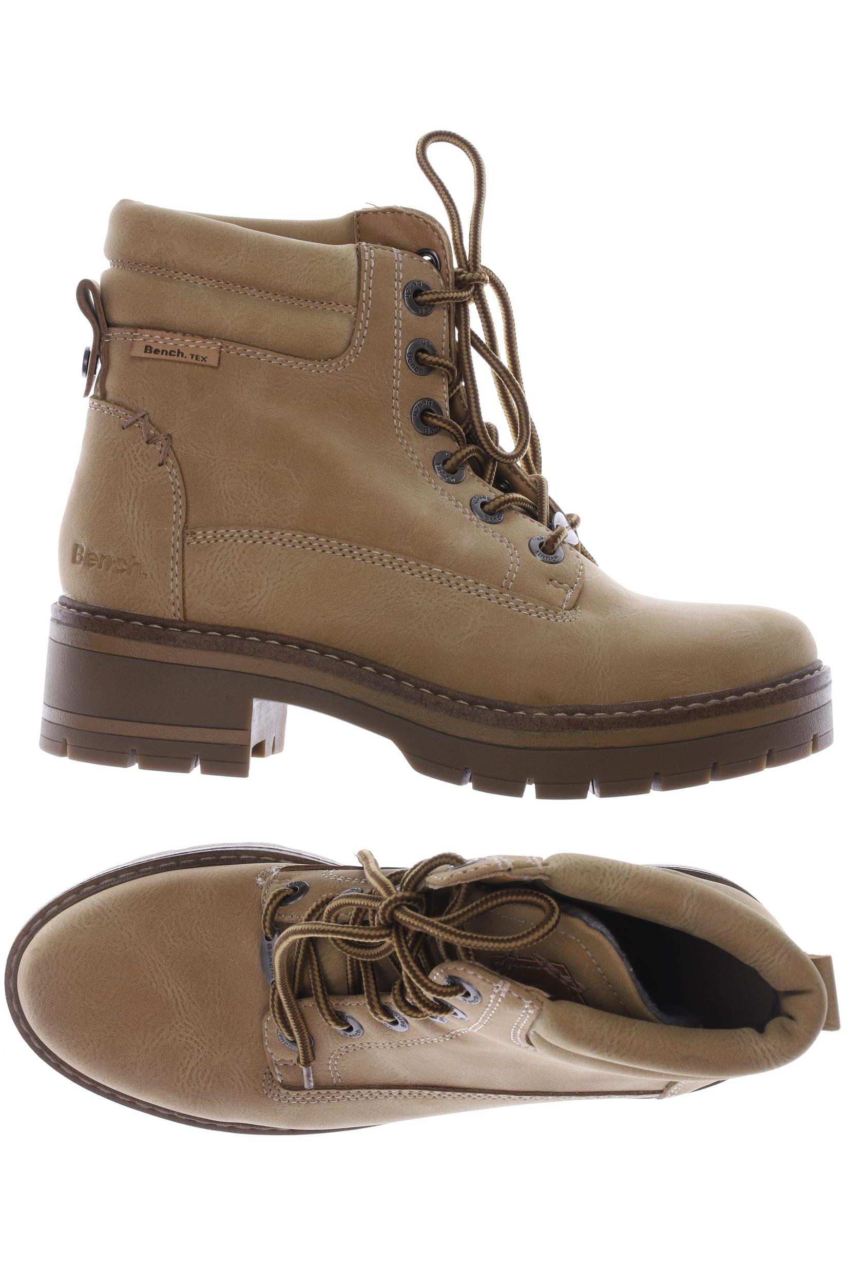 

Bench. Damen Stiefelette, beige