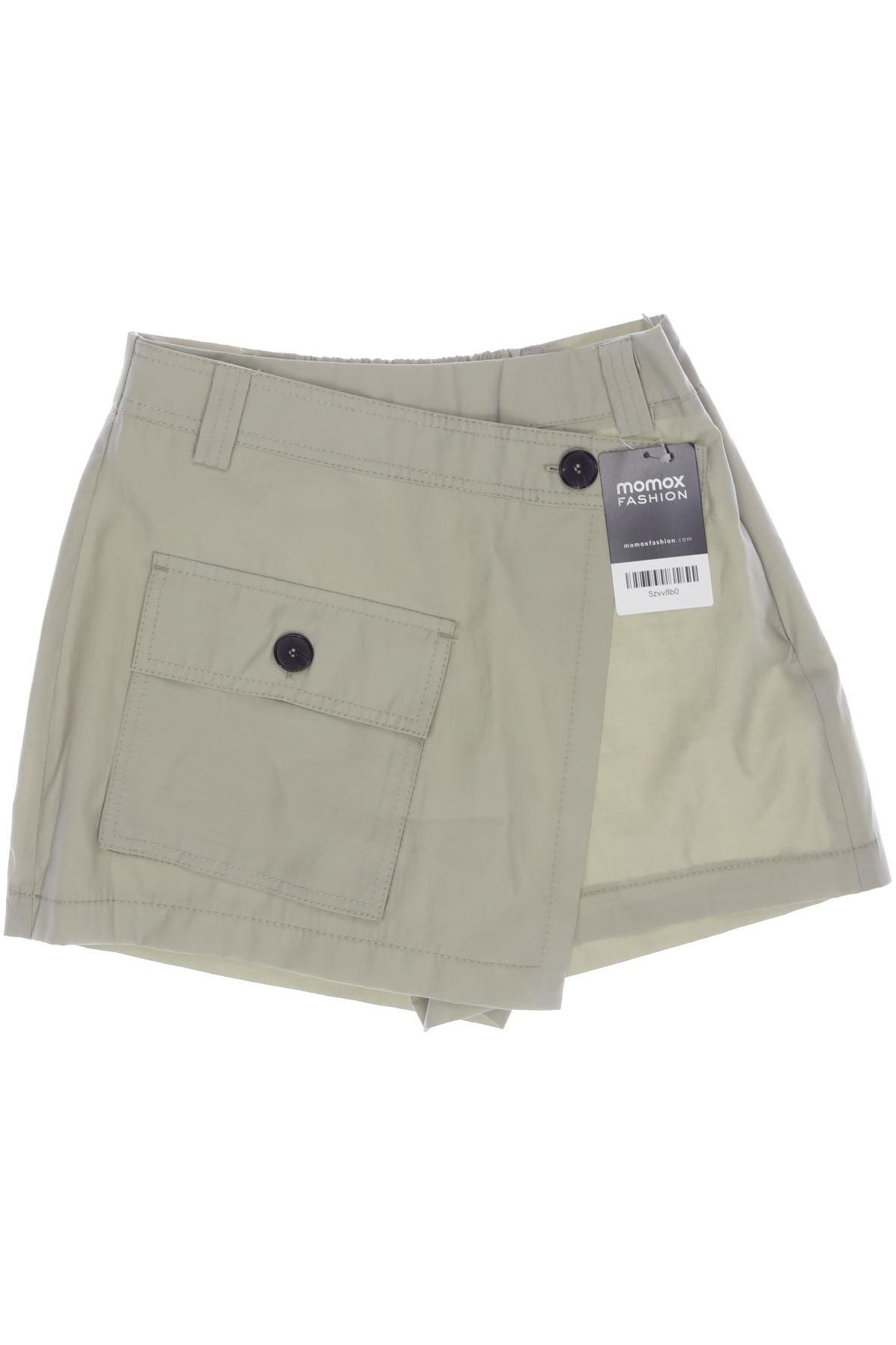 

bershka Damen Shorts, hellgrün, Gr. 34