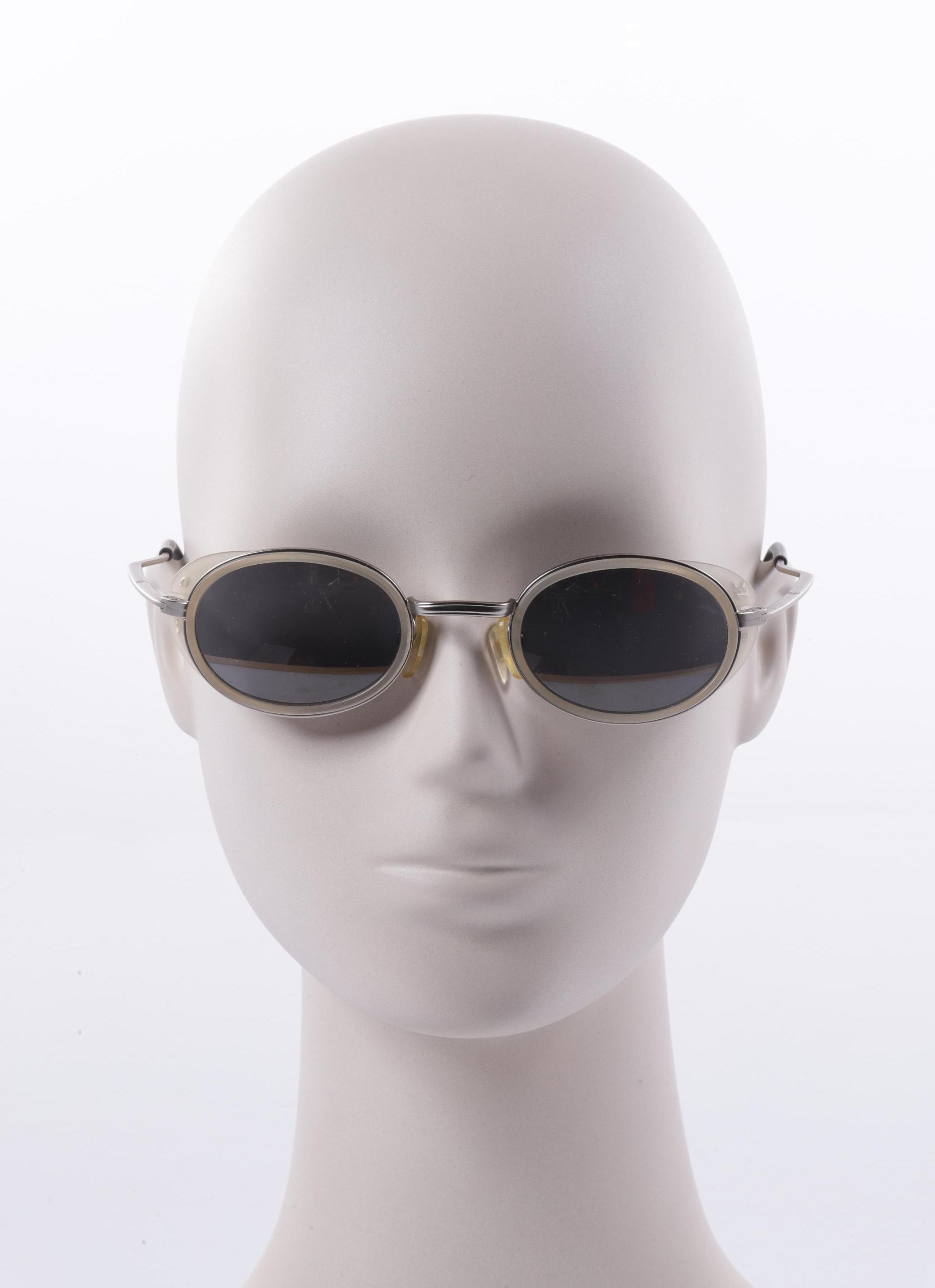 

Calvin Klein Damen Sonnenbrille, grau, Gr.