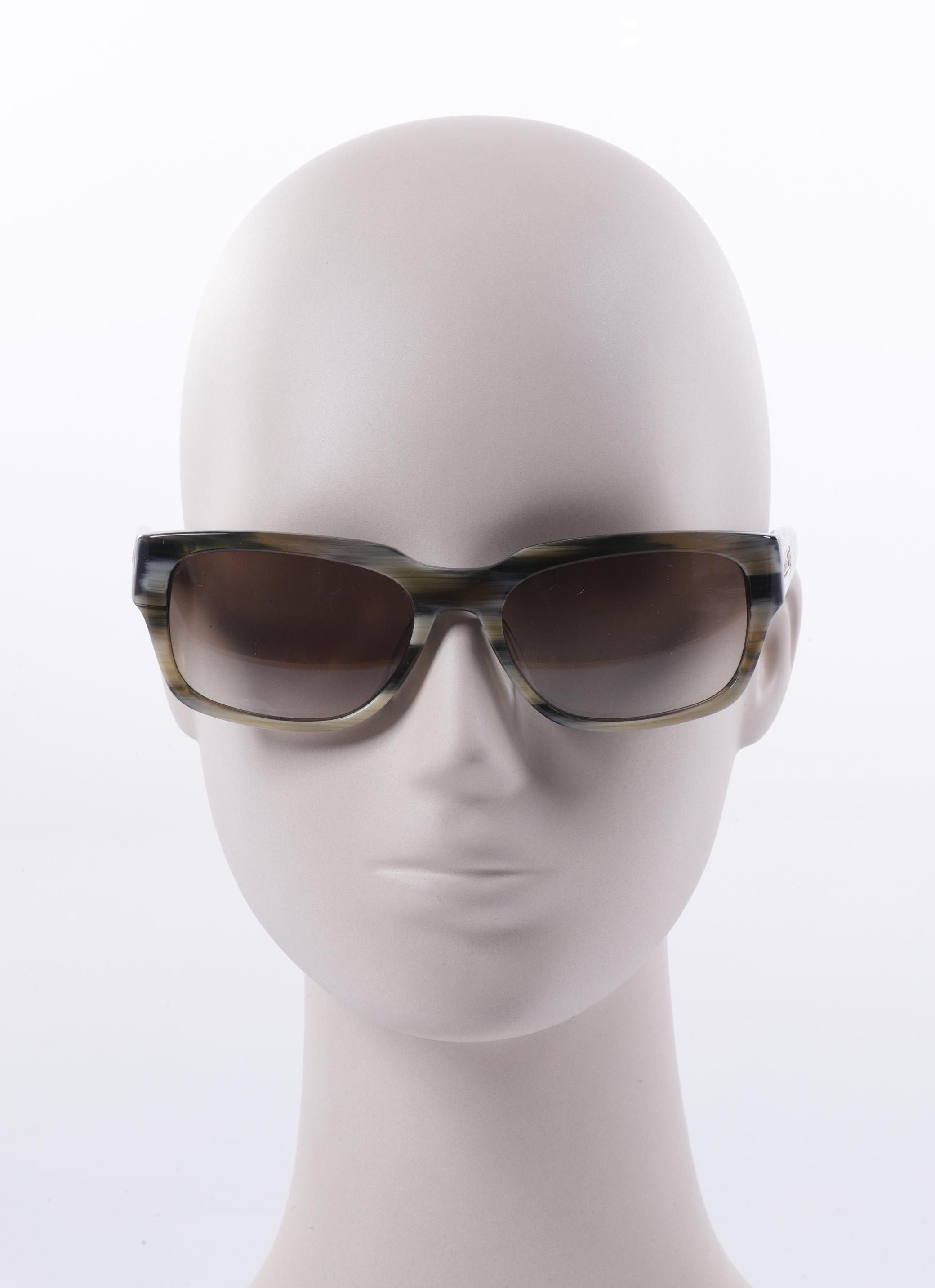 

Calvin Klein Damen Sonnenbrille, beige, Gr.