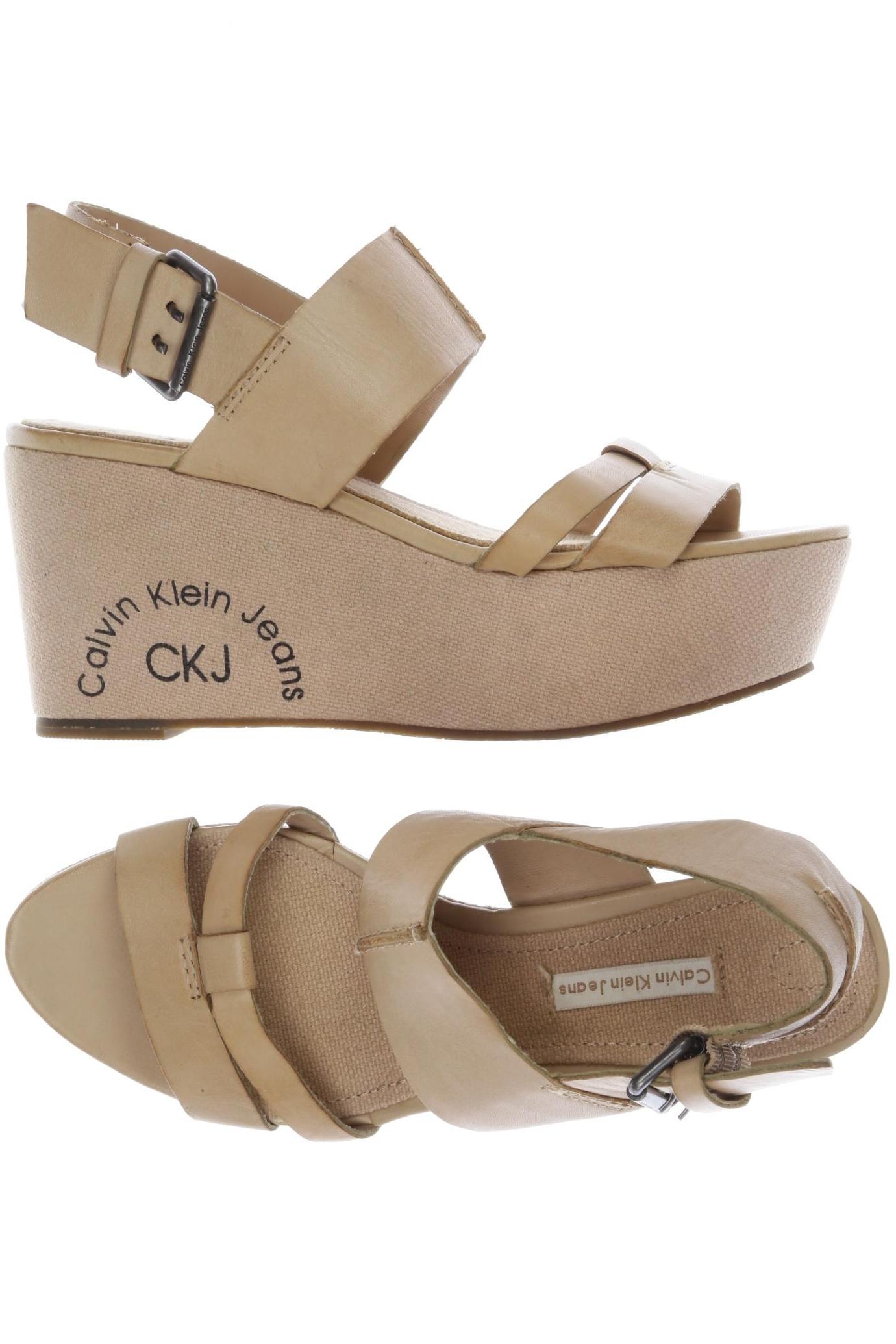 

Calvin Klein Jeans Damen Sandale, beige, Gr. 37