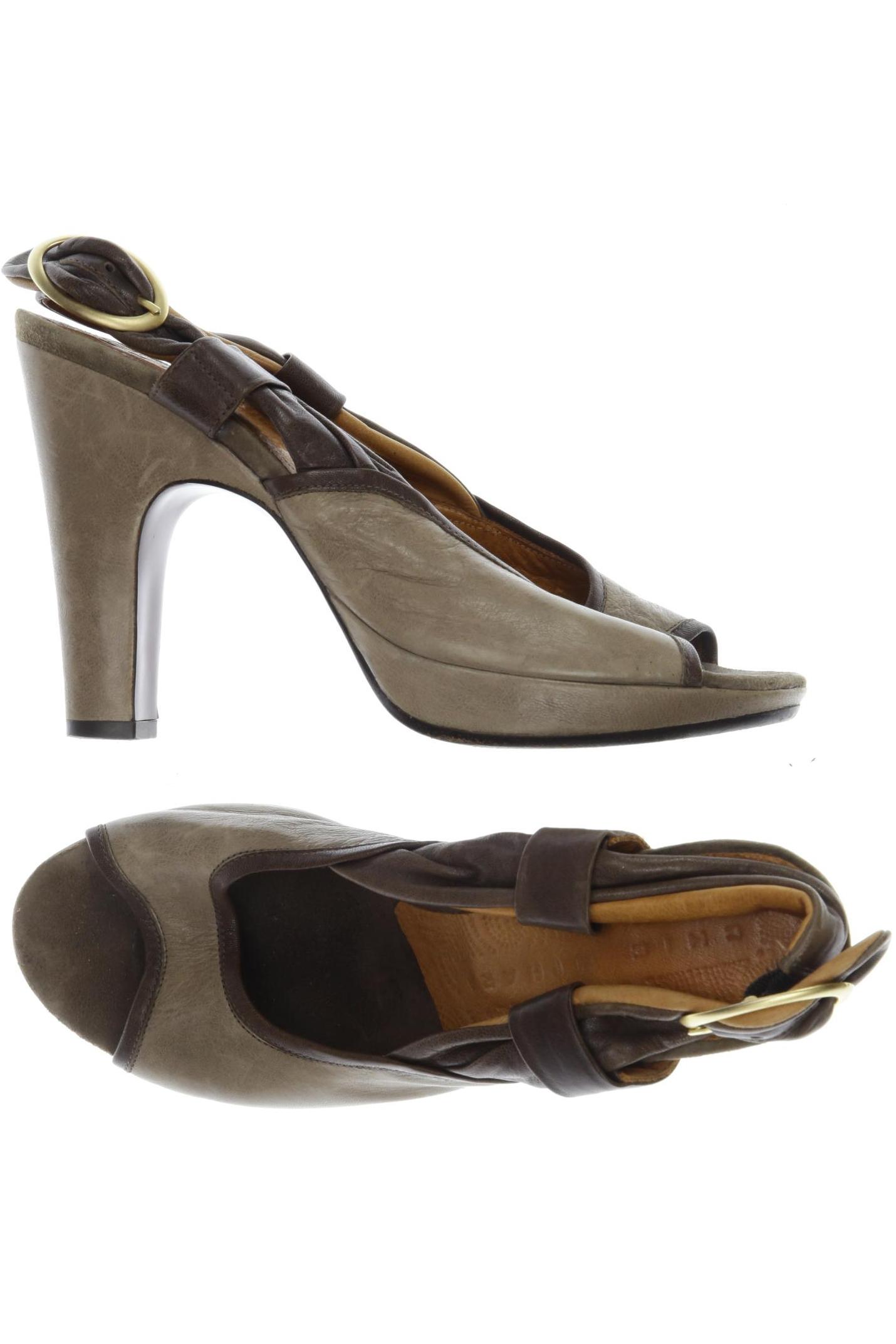 

Chie Mihara Damen Sandale, beige, Gr. 38