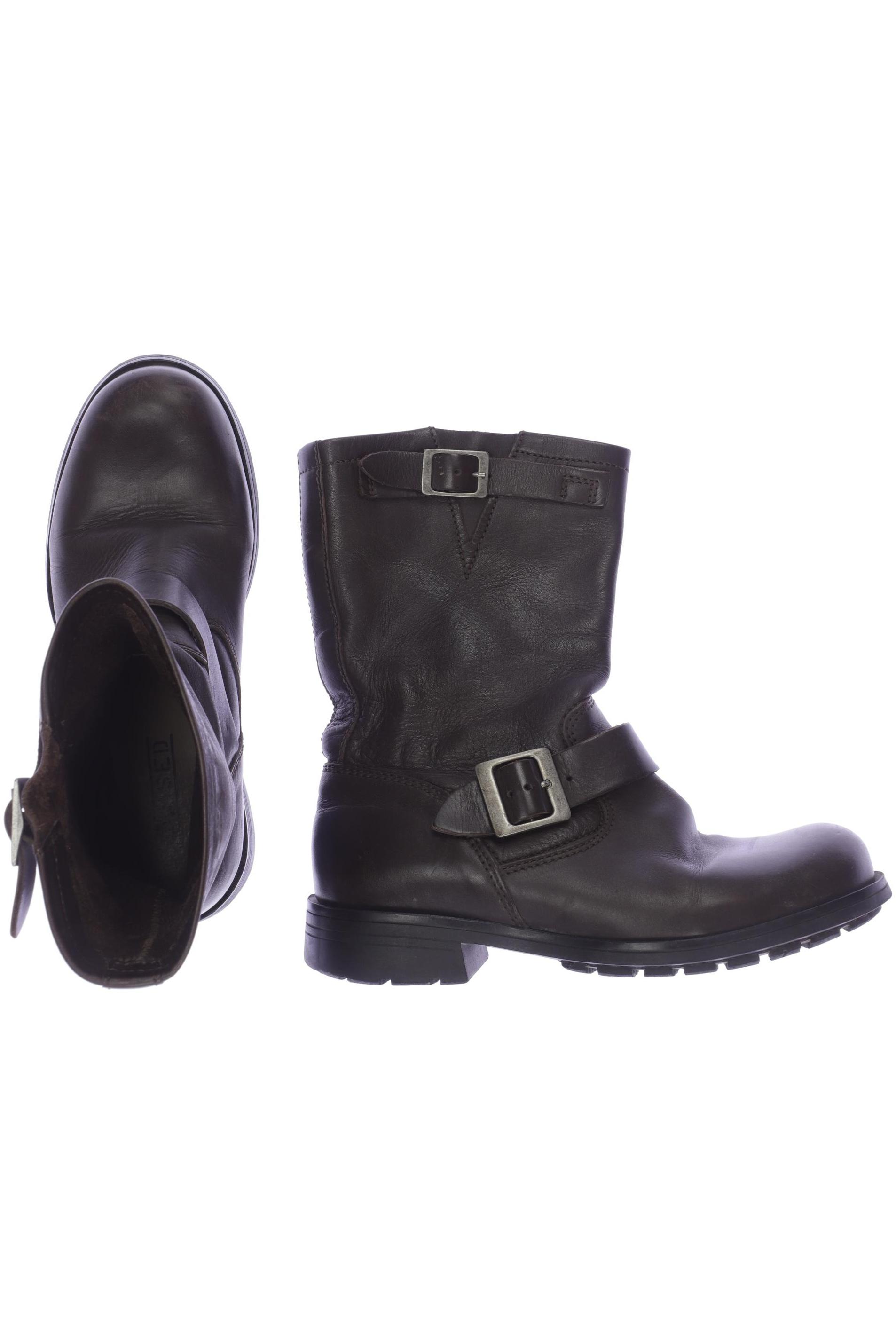 

Closed Damen Stiefel, braun