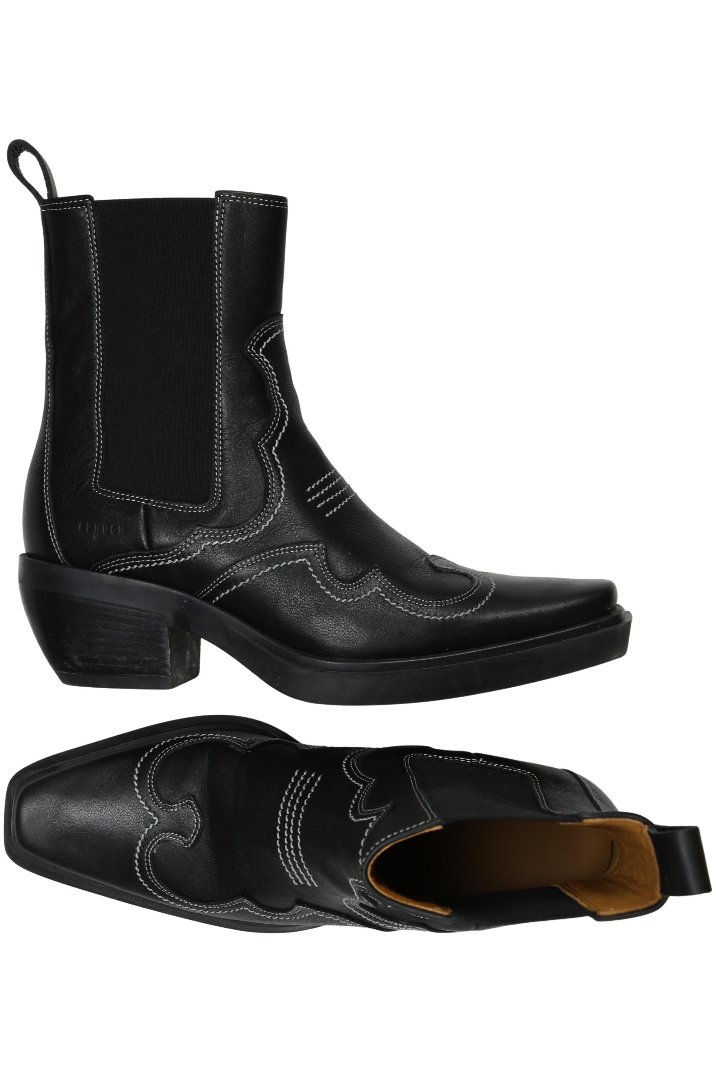 

Copenhagen Studios Damen Stiefelette, schwarz, Gr. 42