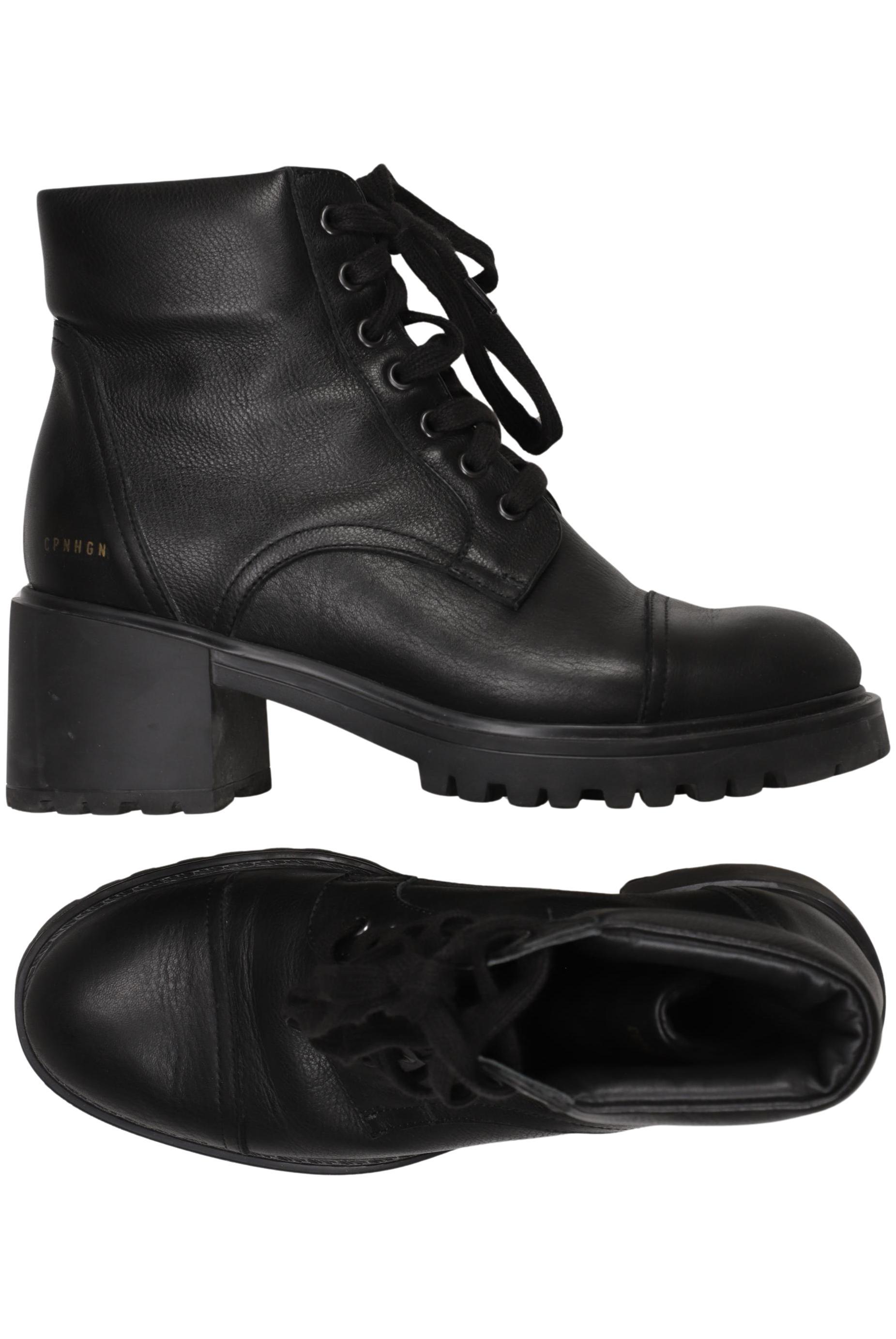 

Copenhagen Studios Damen Stiefelette, schwarz, Gr. 38
