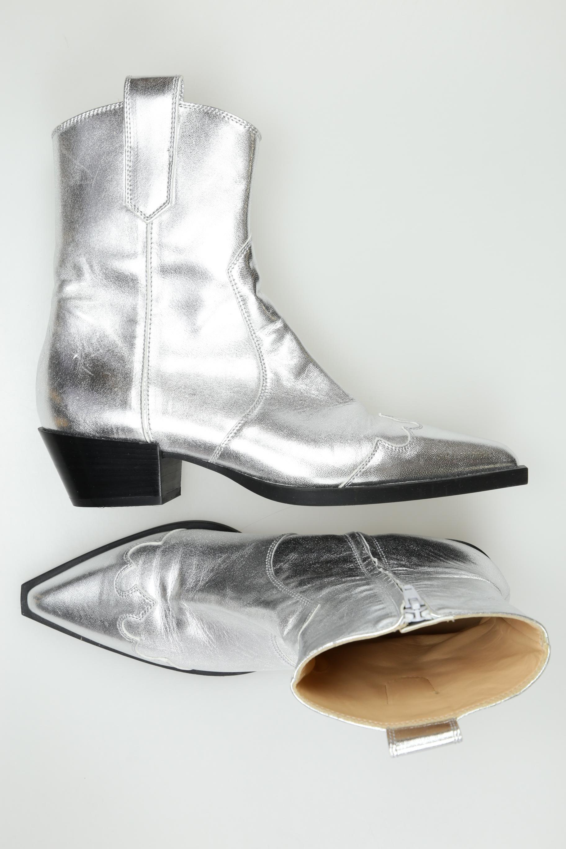 

Copenhagen Studios Damen Stiefelette, silber, Gr. 40