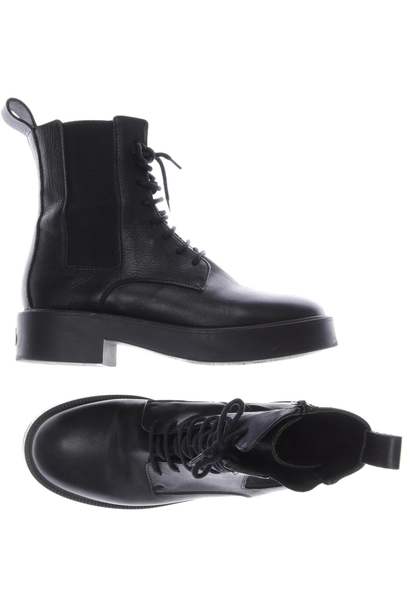 

Copenhagen Studios Damen Stiefelette, schwarz, Gr. 39