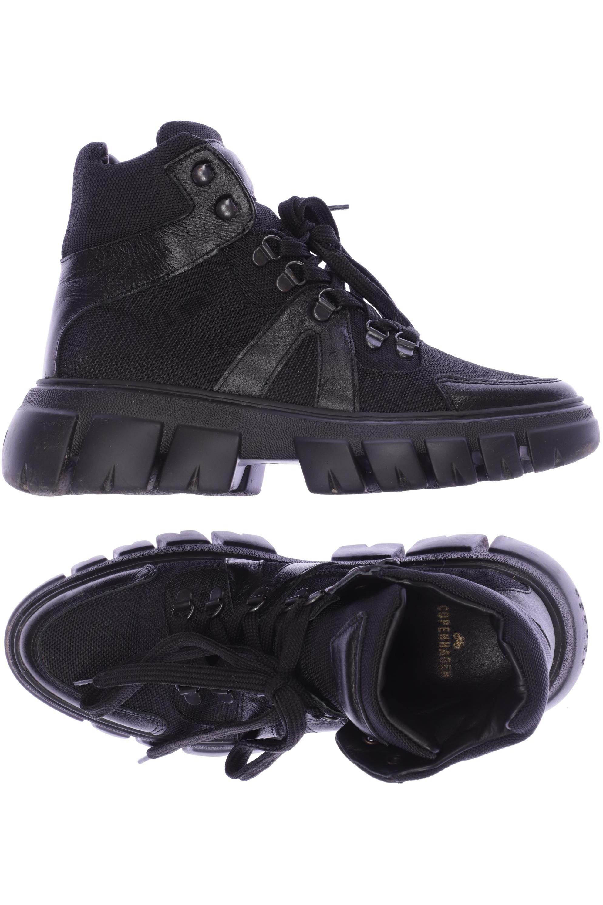 

Copenhagen Studios Damen Stiefelette, schwarz, Gr. 38