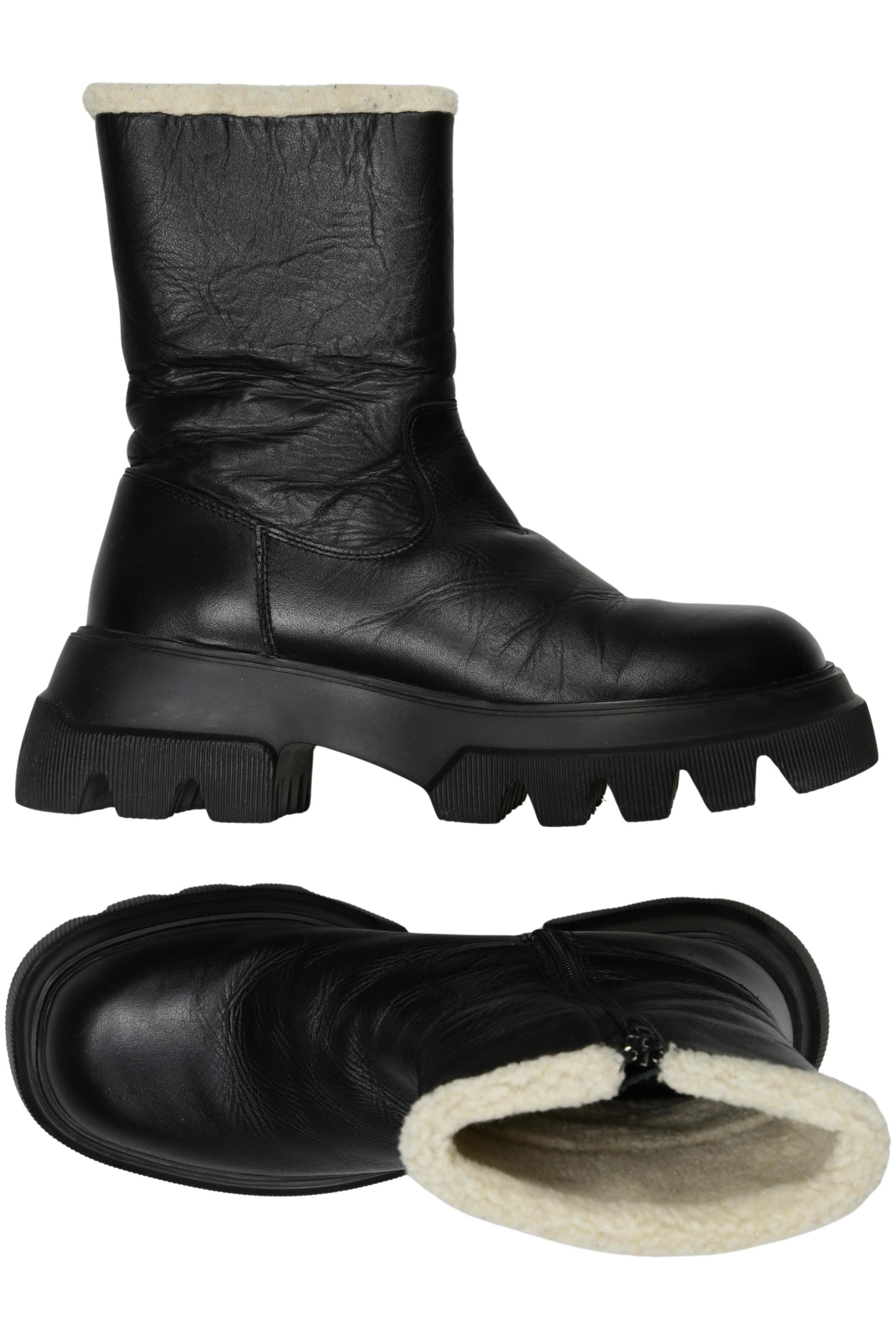 

Copenhagen Studios Damen Stiefelette, schwarz, Gr. 40