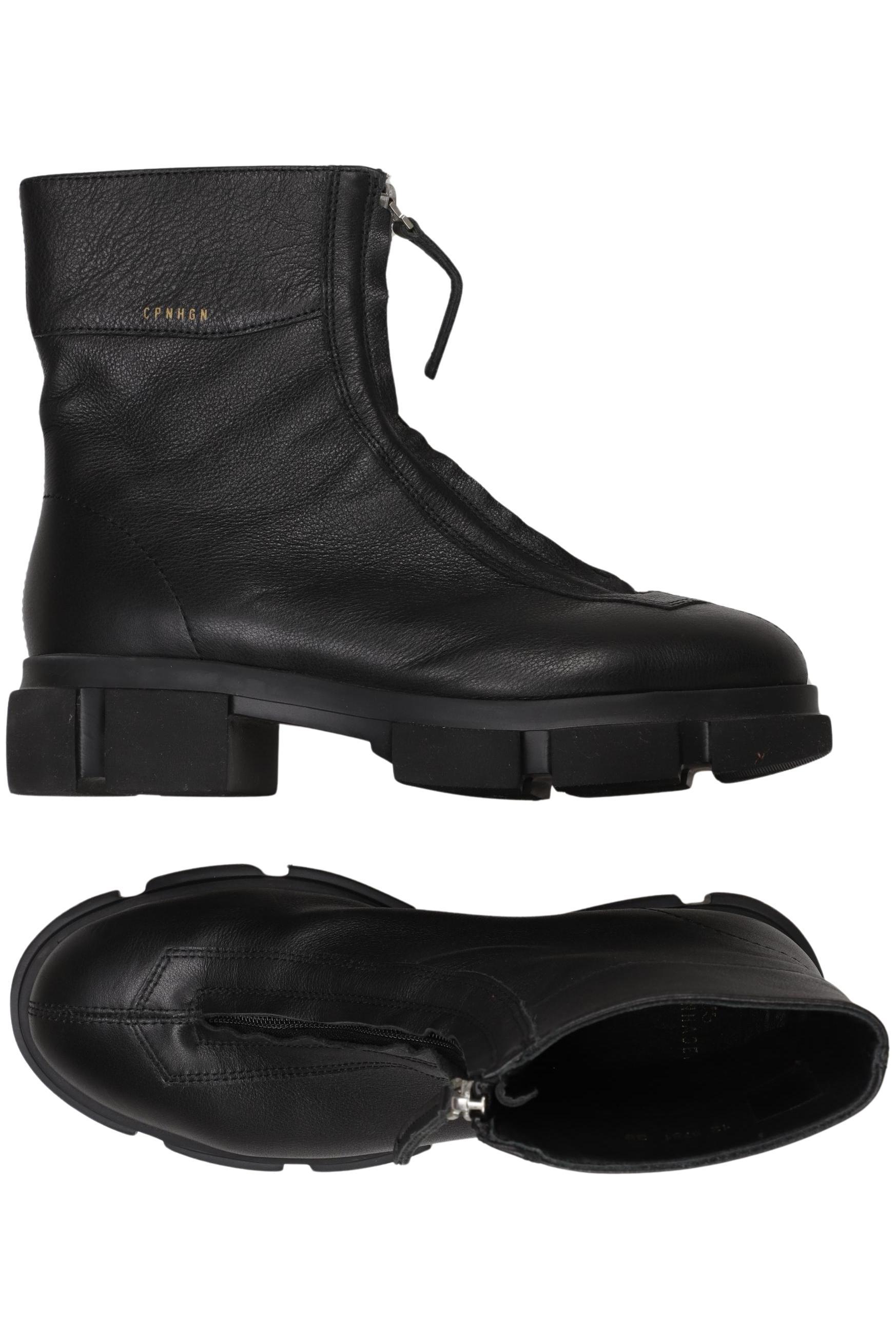 

Copenhagen Studios Damen Stiefelette, schwarz, Gr. 39