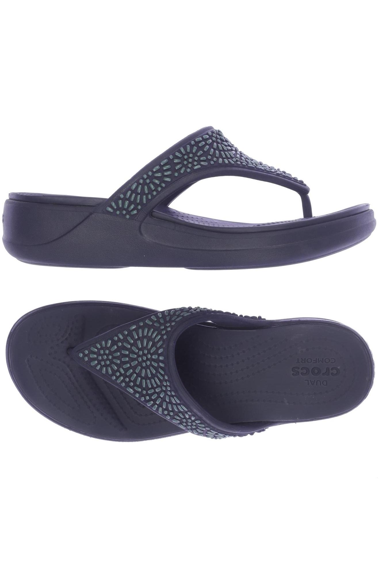 

Crocs Damen Sandale, marineblau, Gr. 7