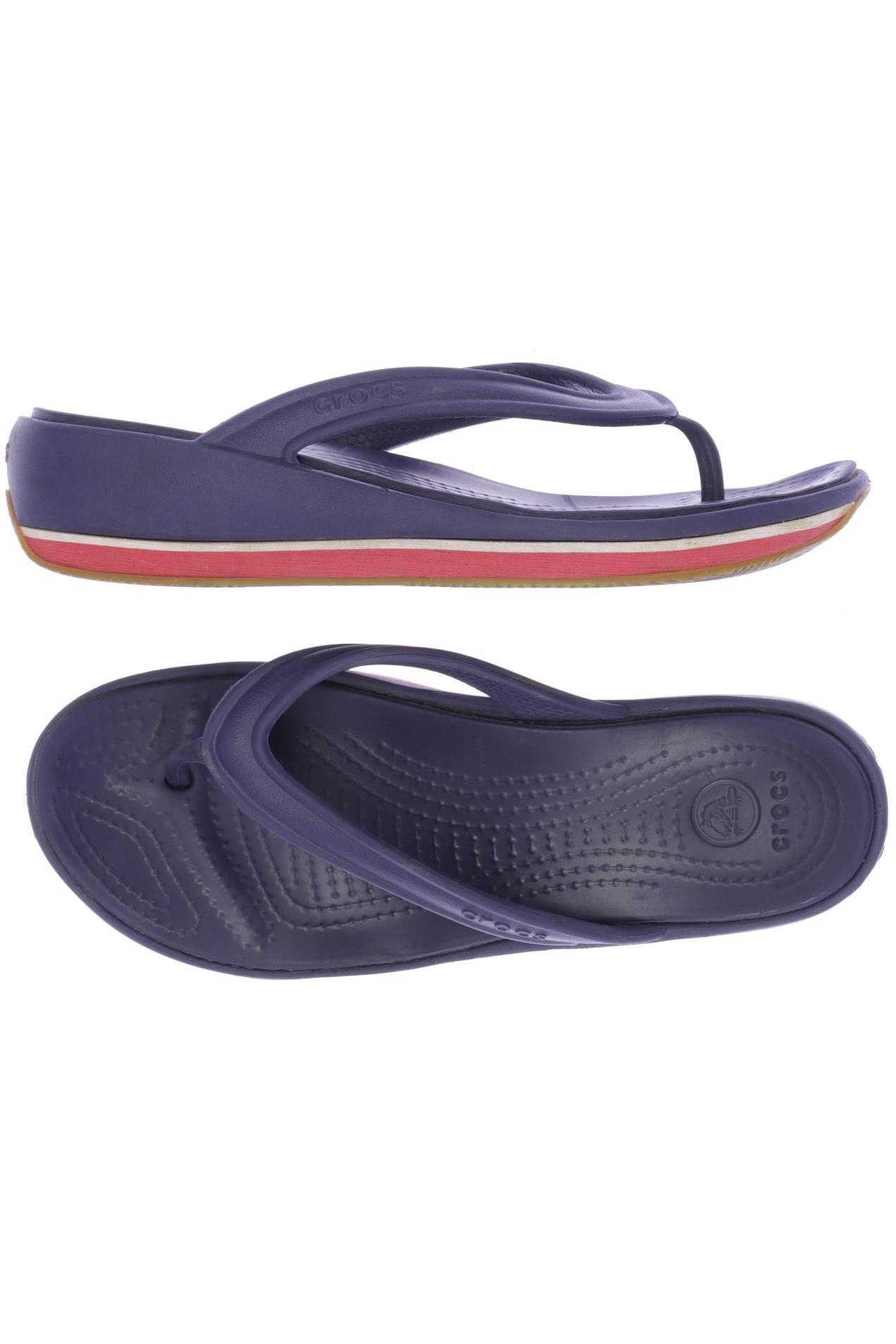 

Crocs Damen Sandale, marineblau, Gr. 7