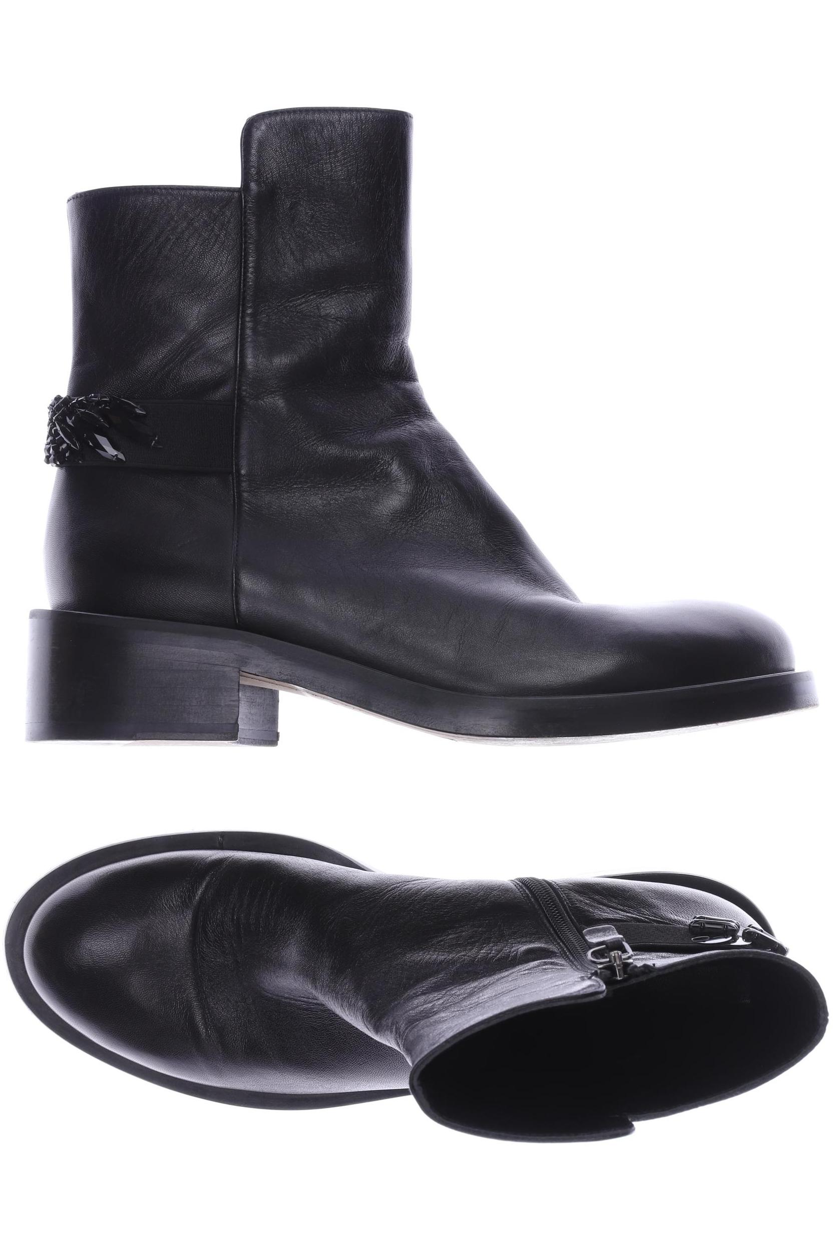 

Dorothee Schumacher Damen Stiefelette, schwarz
