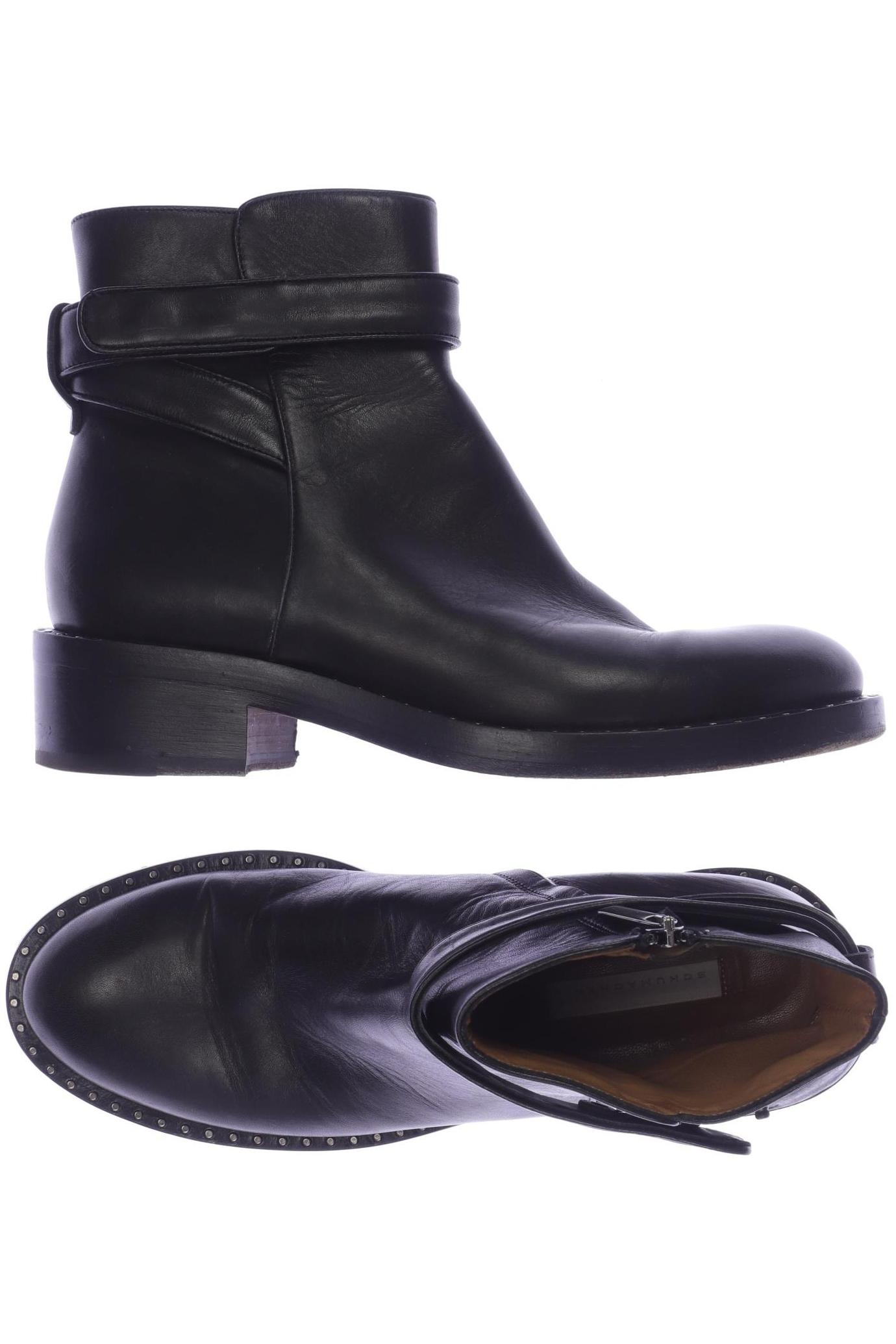 

Dorothee Schumacher Damen Stiefelette, schwarz
