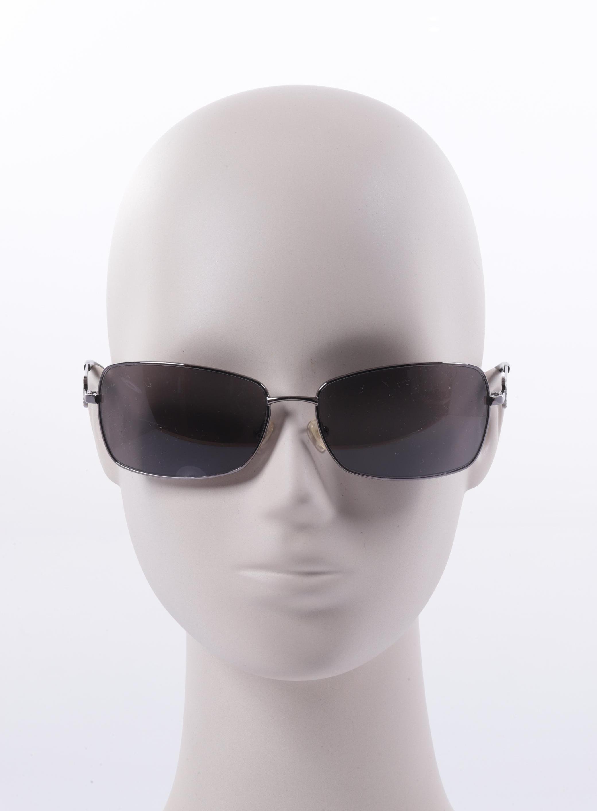 

Emporio Armani Damen Sonnenbrille, silber, Gr.