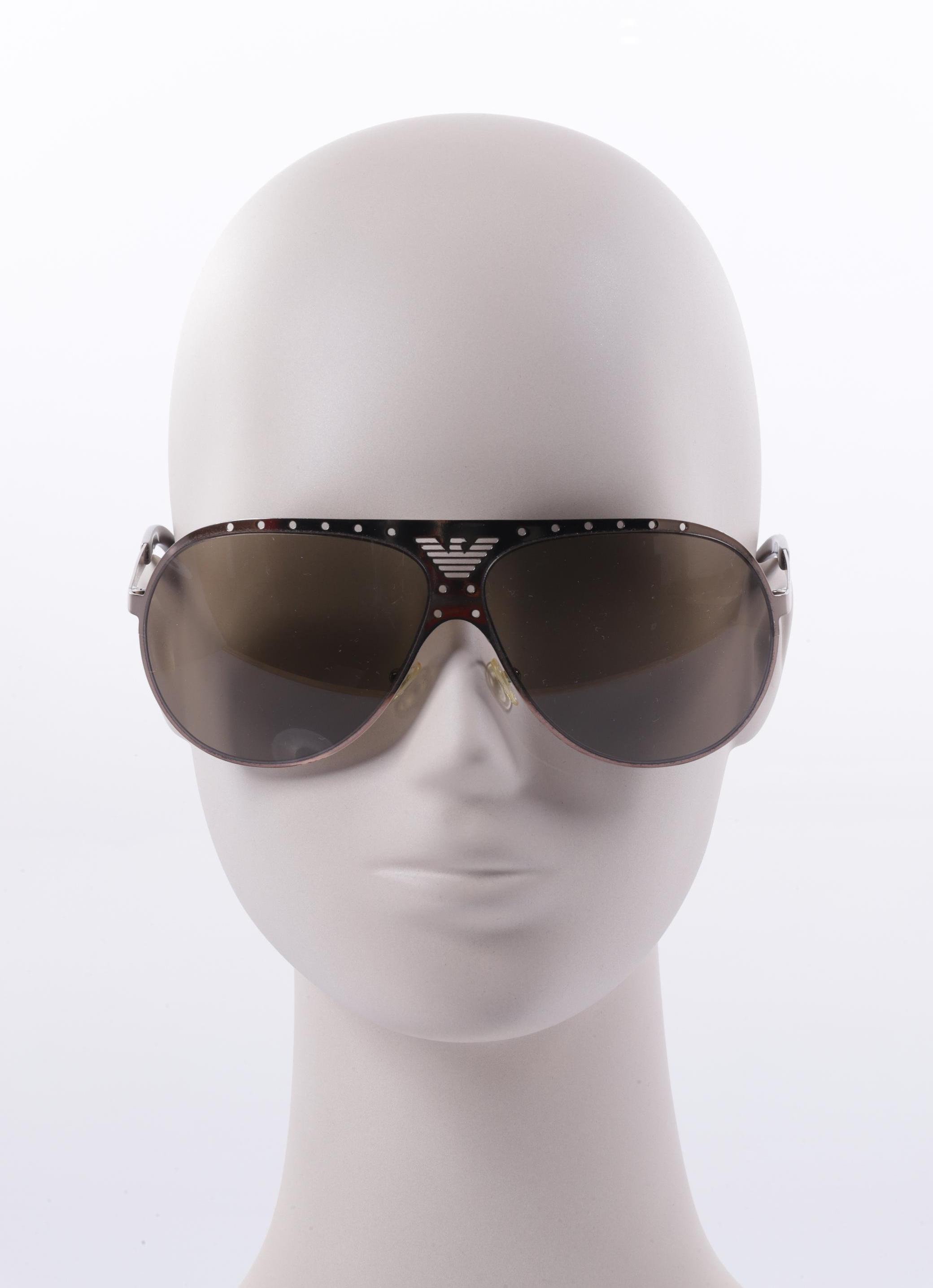

Emporio Armani Damen Sonnenbrille, gold, Gr.