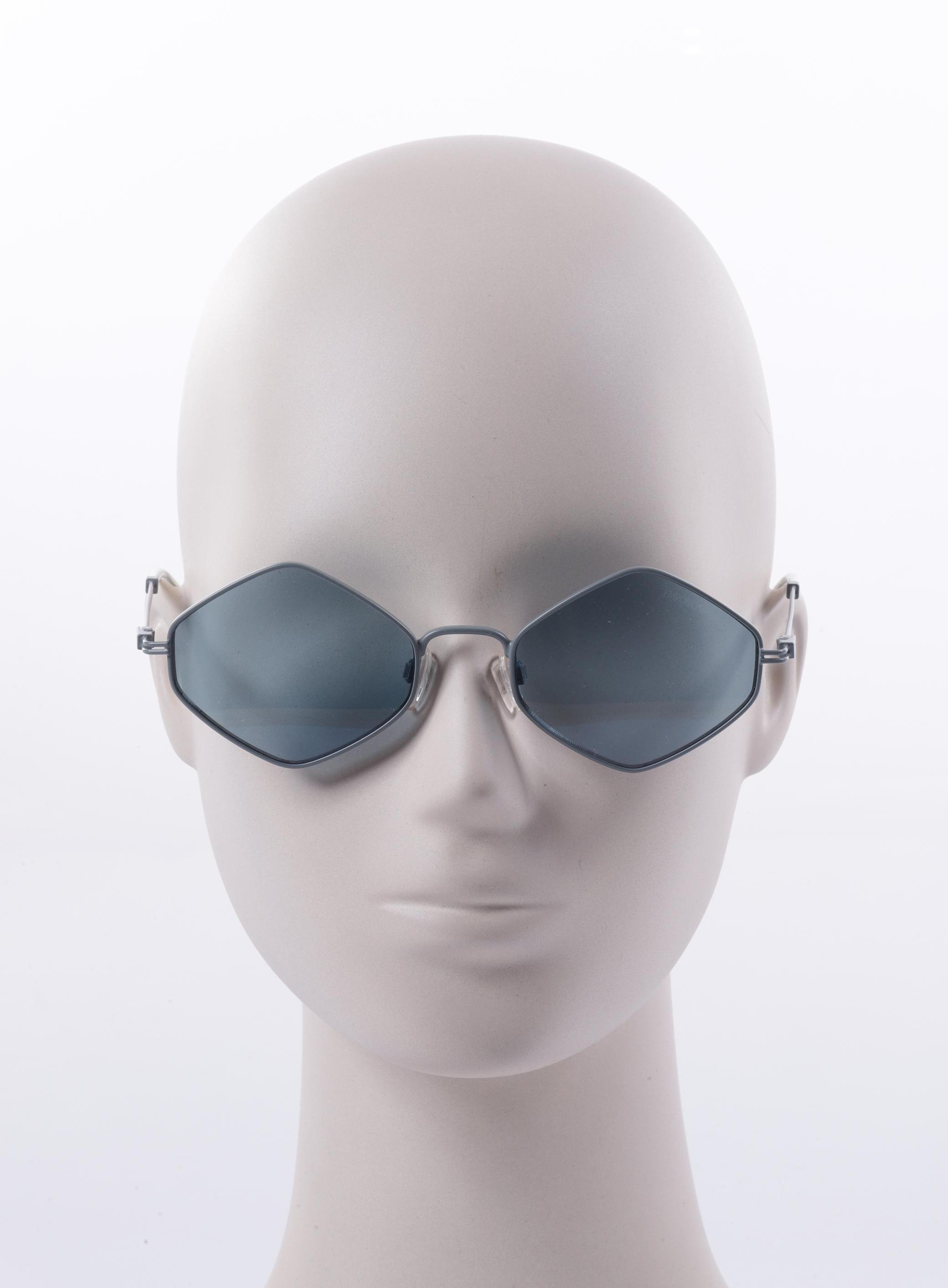 

Emporio Armani Herren Sonnenbrille, hellblau, Gr.