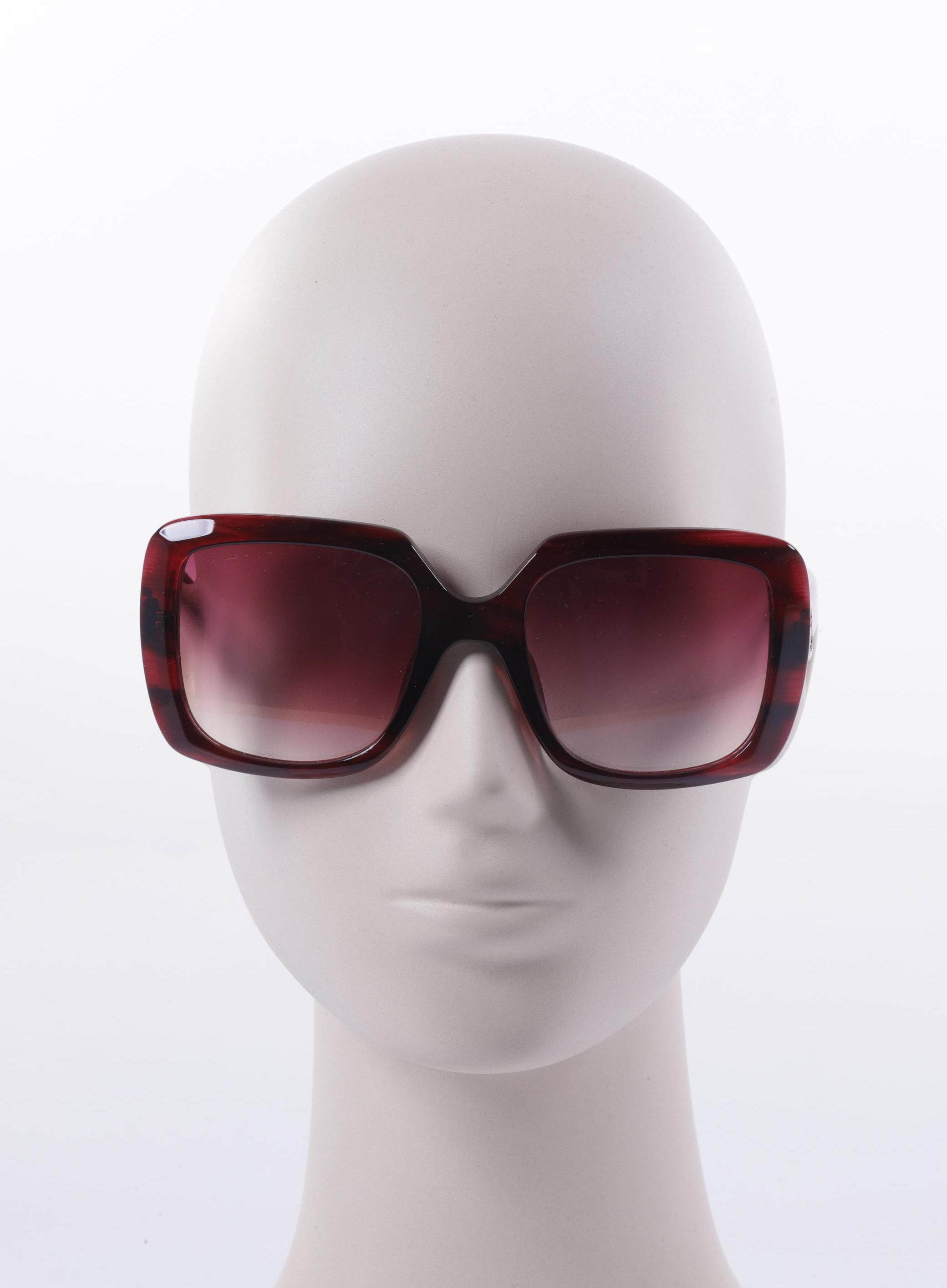 

Escada Damen Sonnenbrille, bordeaux, Gr.