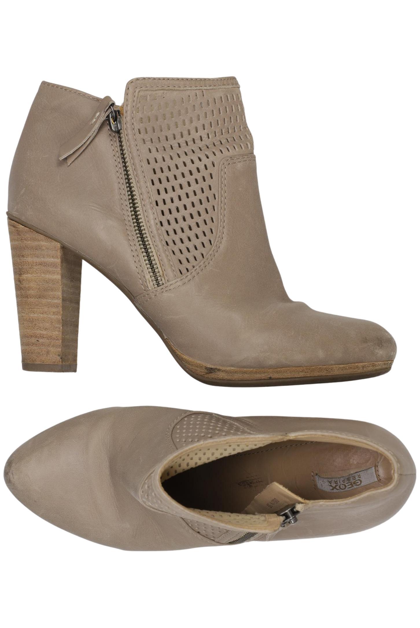 

Geox Damen Stiefelette, beige, Gr. 39