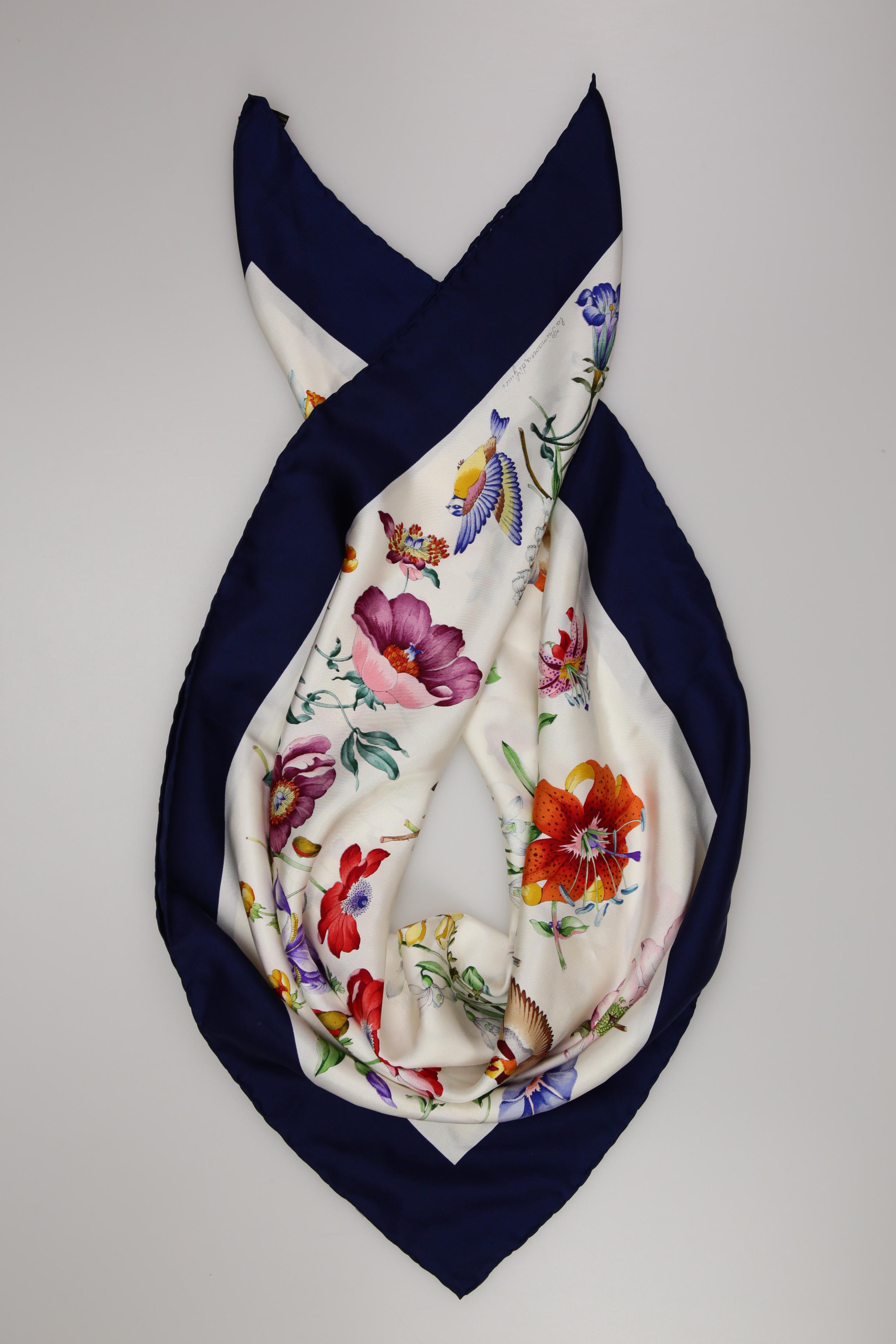 

Gucci Damen Schal, mehrfarbig, Gr.