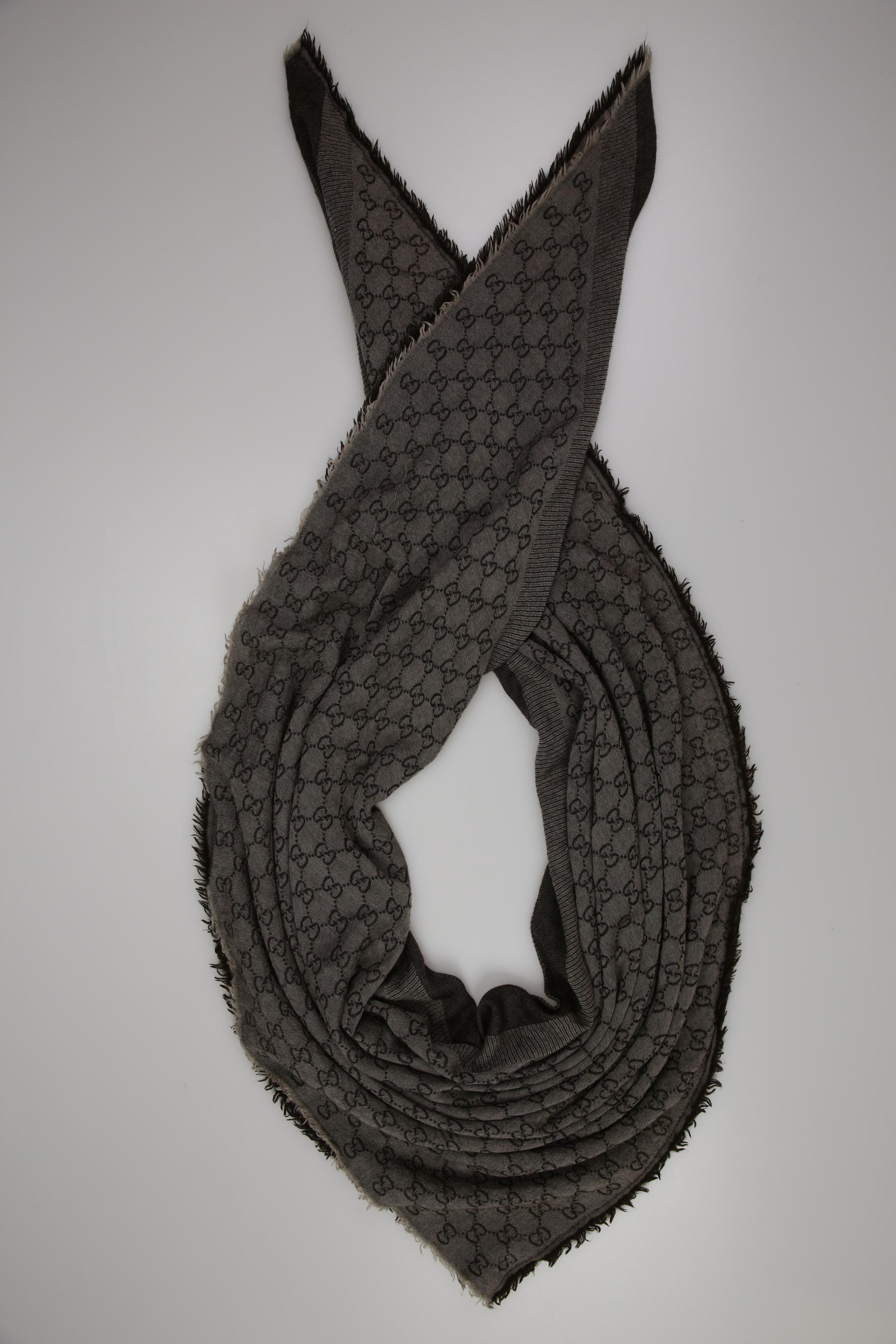 

Gucci Damen Schal, braun, Gr.