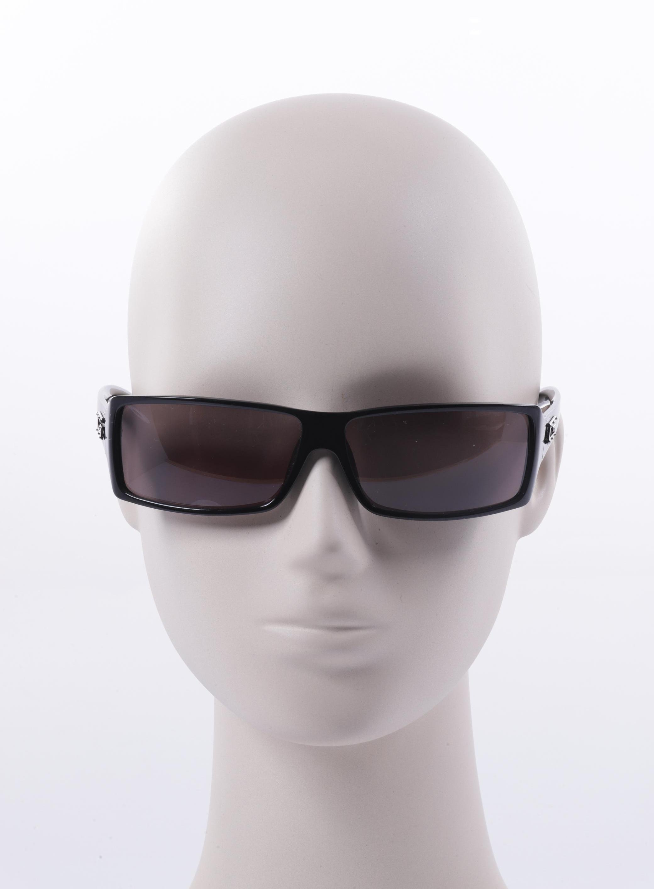 

Gucci Damen Sonnenbrille, schwarz, Gr.