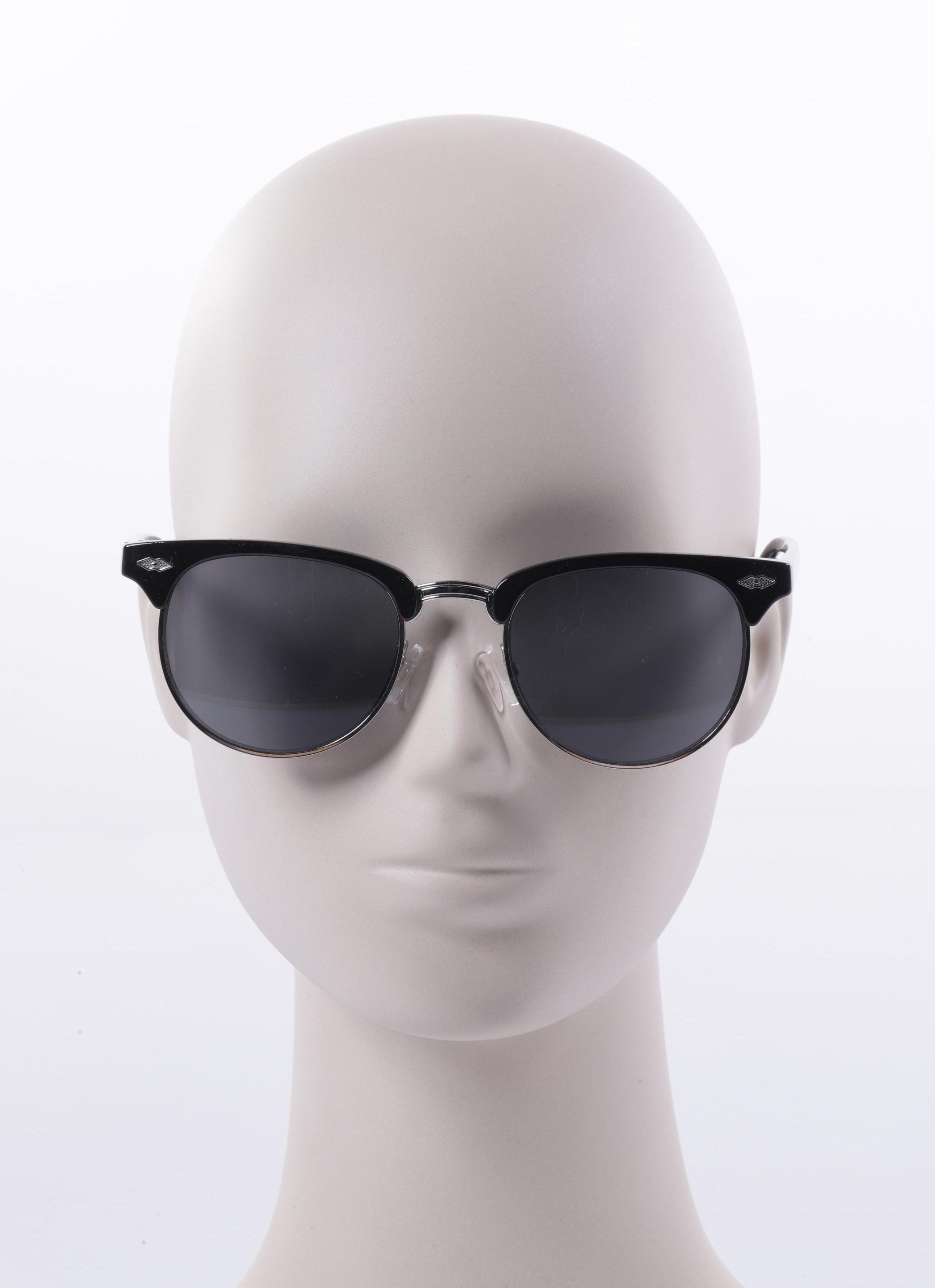 

H&M Damen Sonnenbrille, schwarz, Gr.