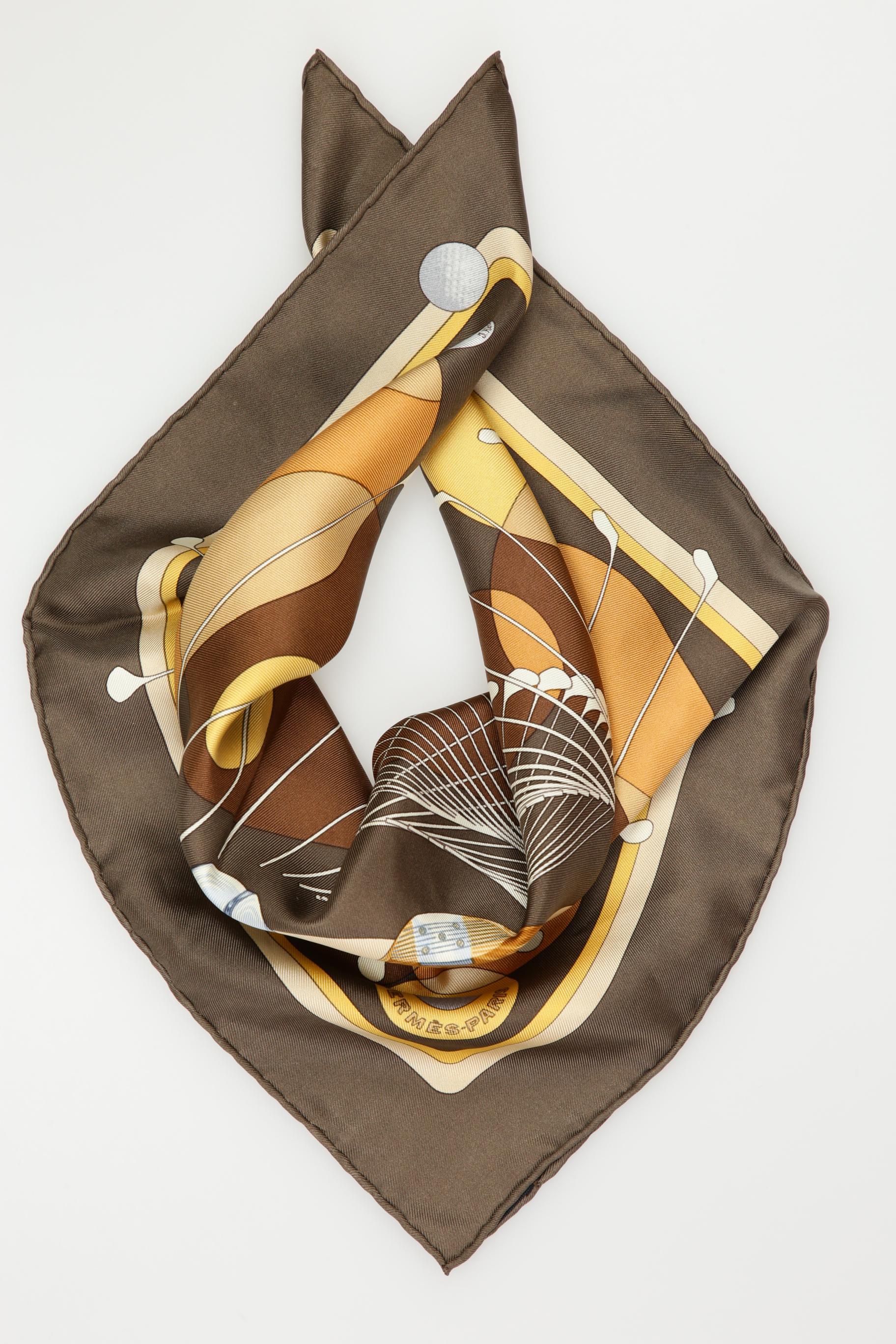 

Hermes Damen Schal, braun, Gr.