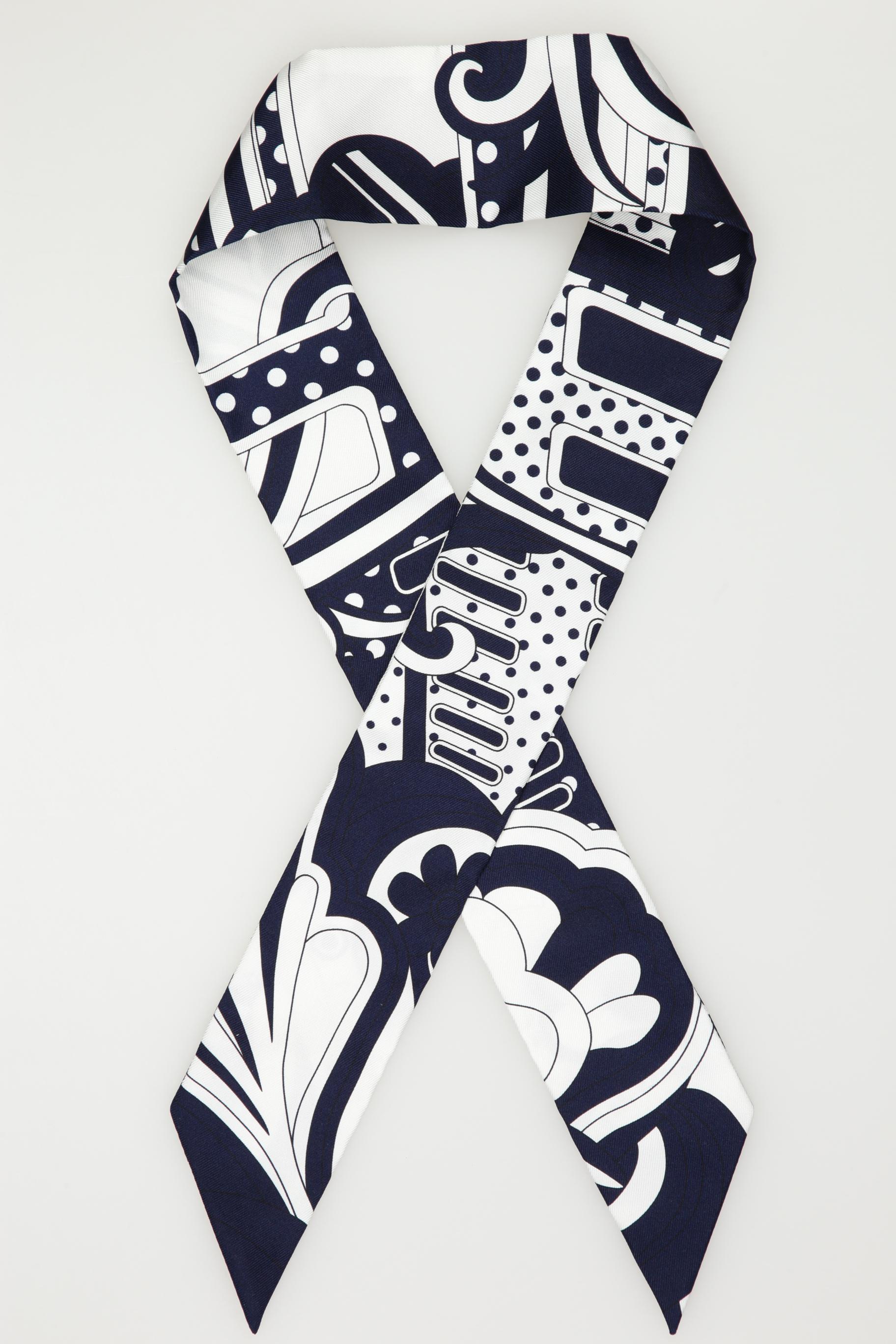 

Hermes Damen Schal, marineblau, Gr.