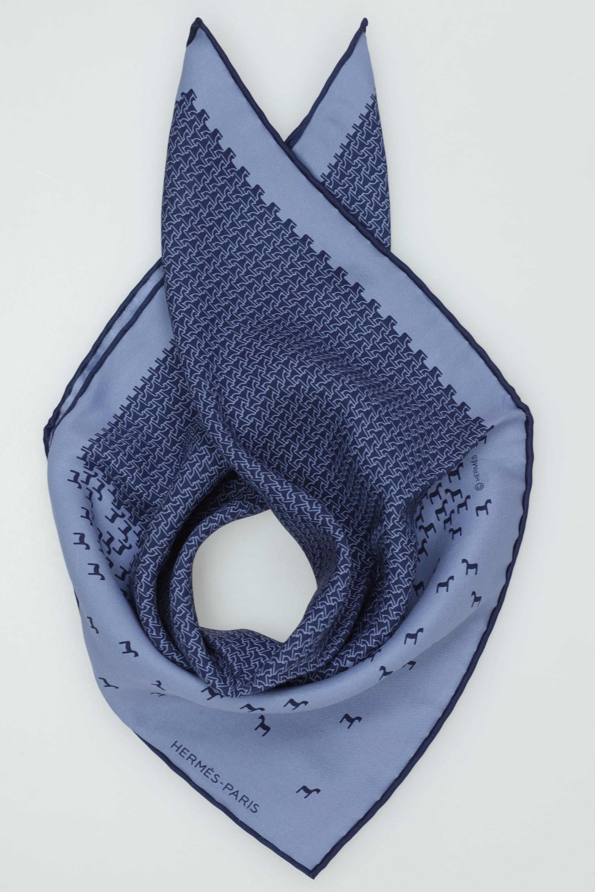 

Hermes Damen Schal, blau, Gr.