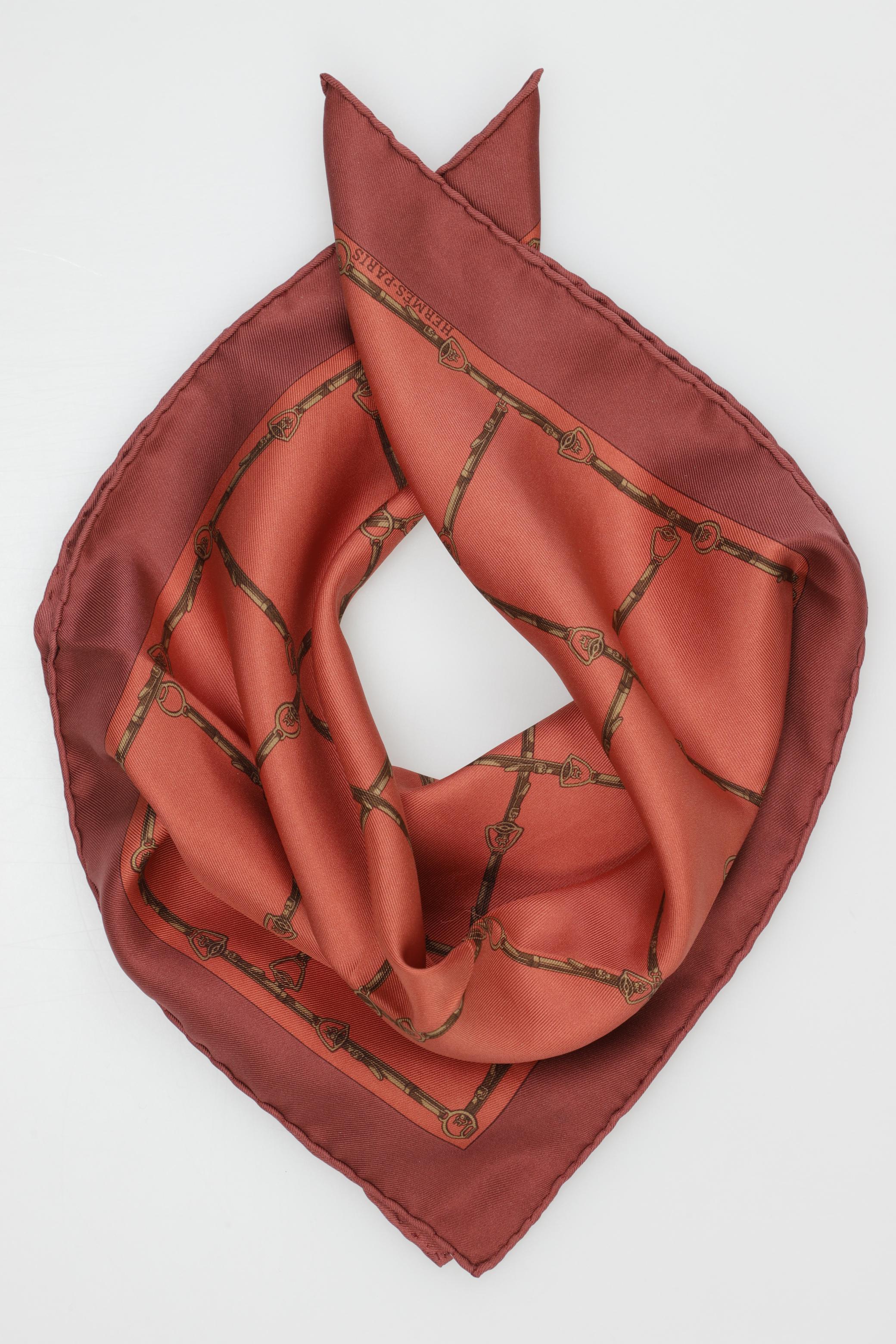 

Hermes Damen Schal, bordeaux, Gr.
