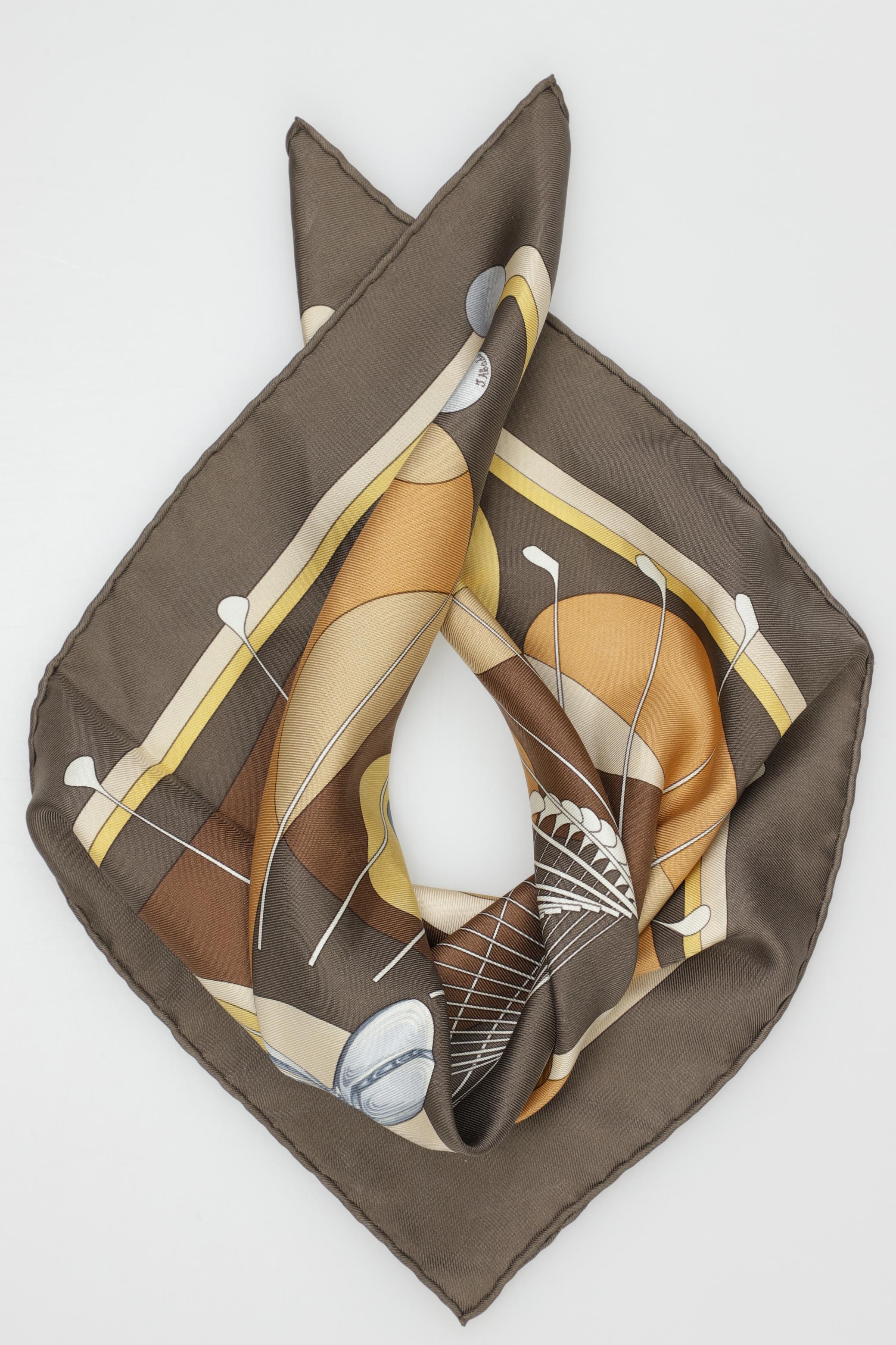 

Hermes Damen Schal, braun, Gr.
