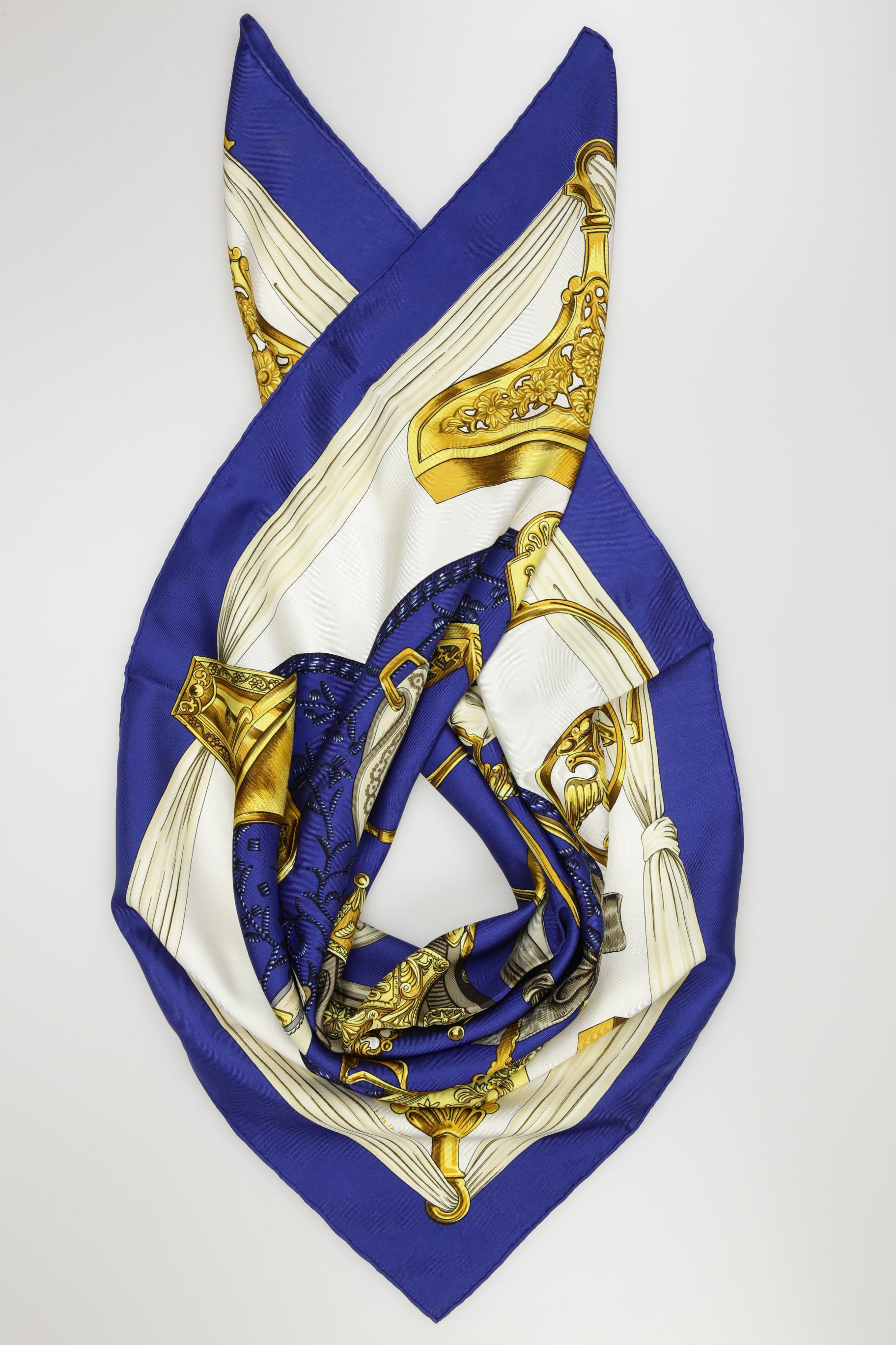 

Hermes Damen Schal, marineblau, Gr.