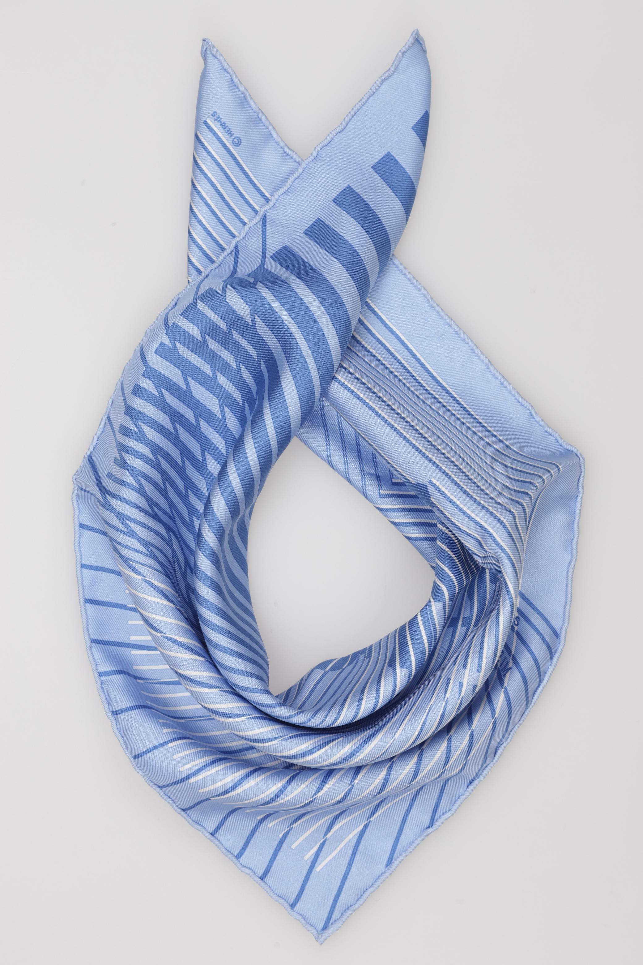 

Hermes Damen Schal, hellblau, Gr.
