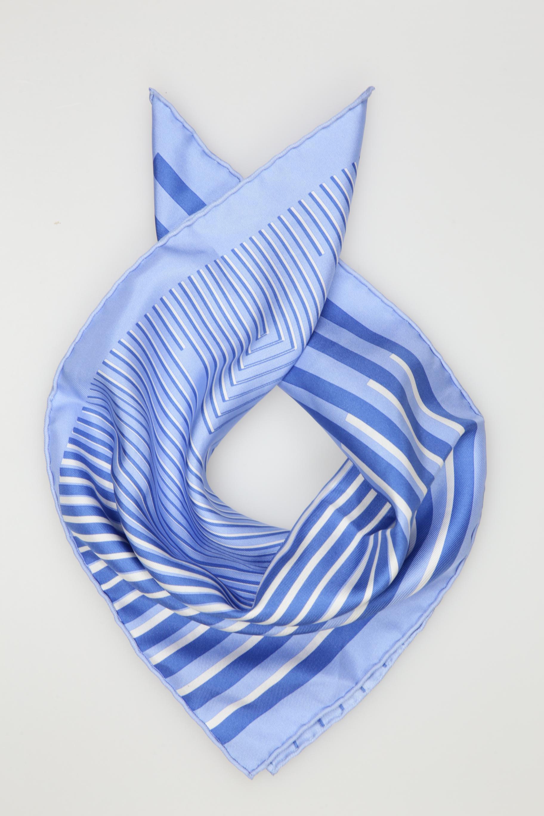 

Hermes Damen Schal, hellblau, Gr.