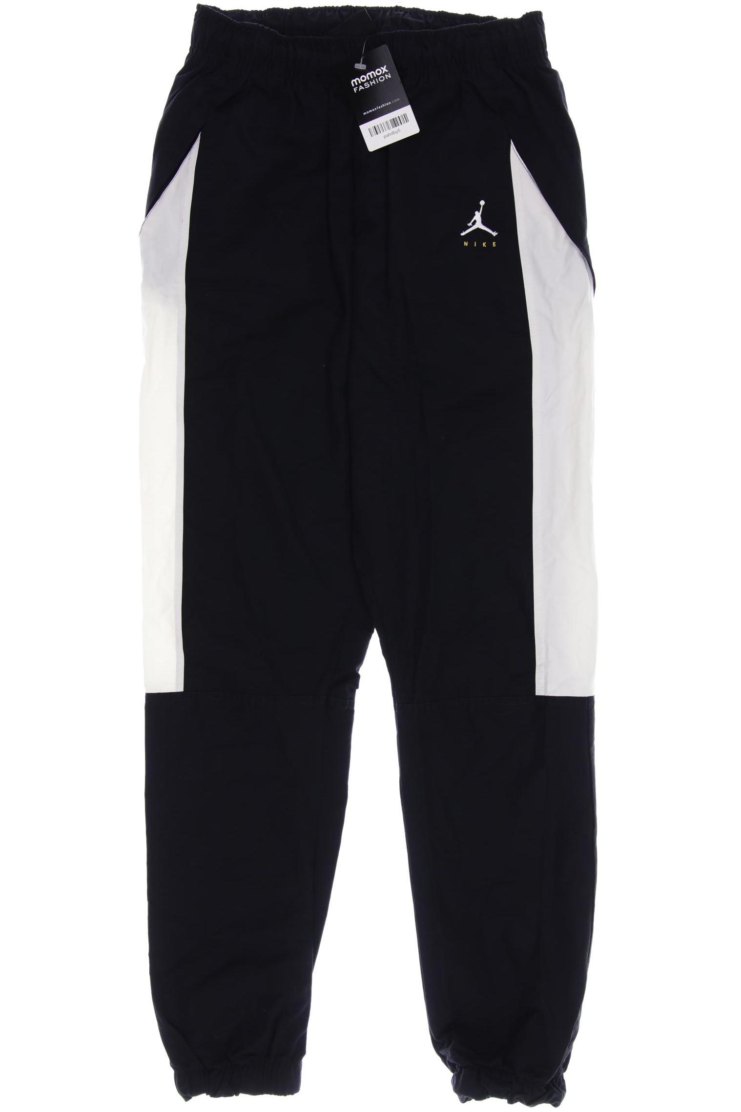 

Jordan Sportswear Herren Stoffhose, schwarz, Gr. 44