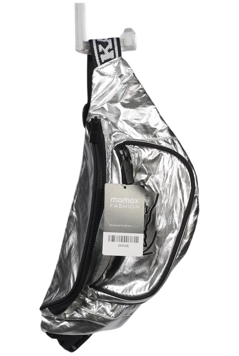 

Karl Kani Damen Handtasche, silber, Gr.