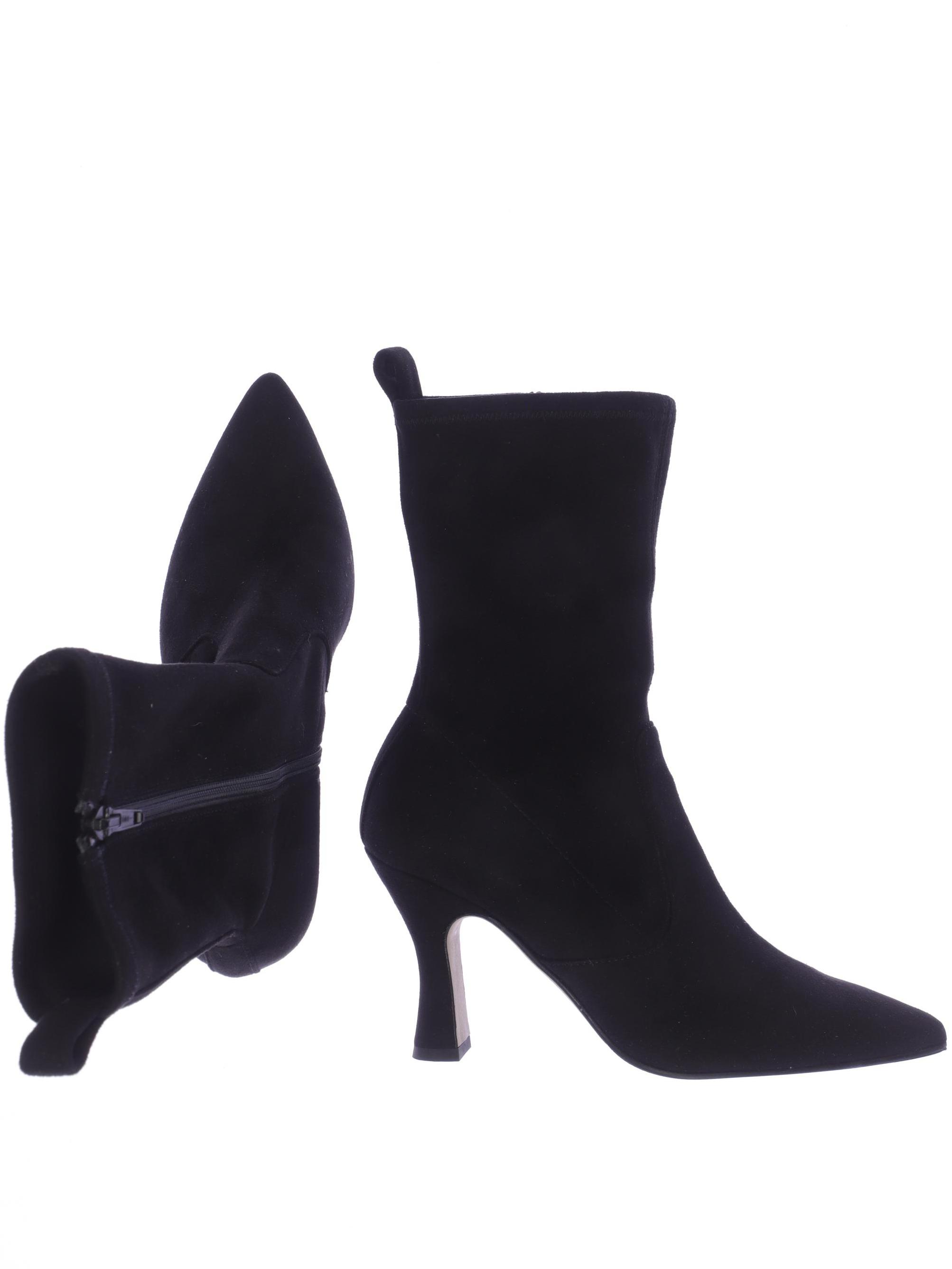 

Kennel & Schmenger Damen Stiefelette, schwarz, Gr. 3.5