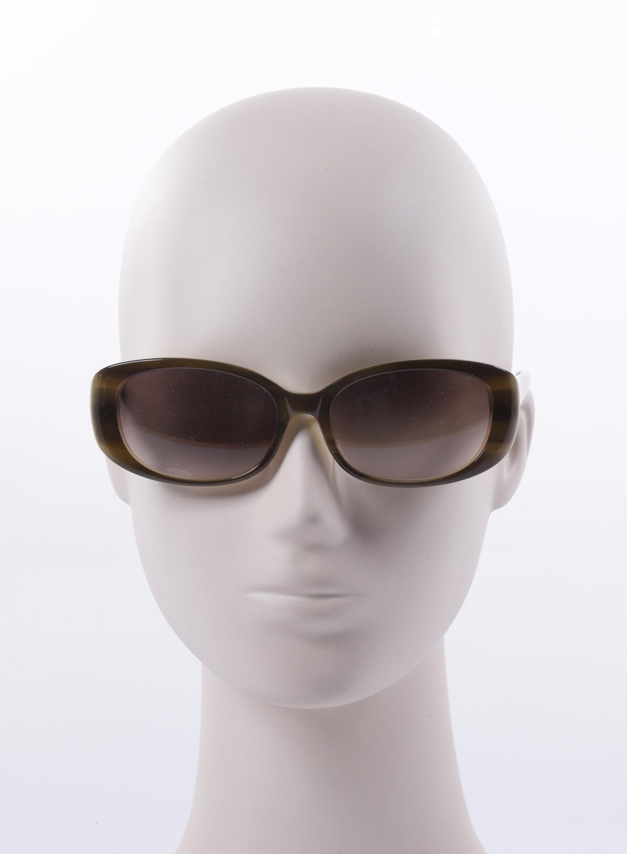 

Lacoste Damen Sonnenbrille, braun, Gr.