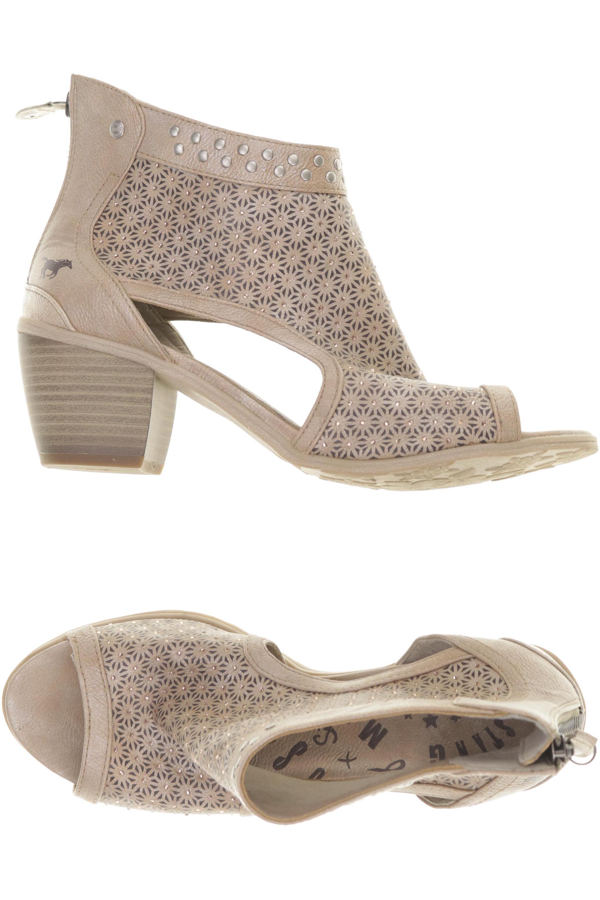 

Mustang Damen Pumps, beige, Gr. 41