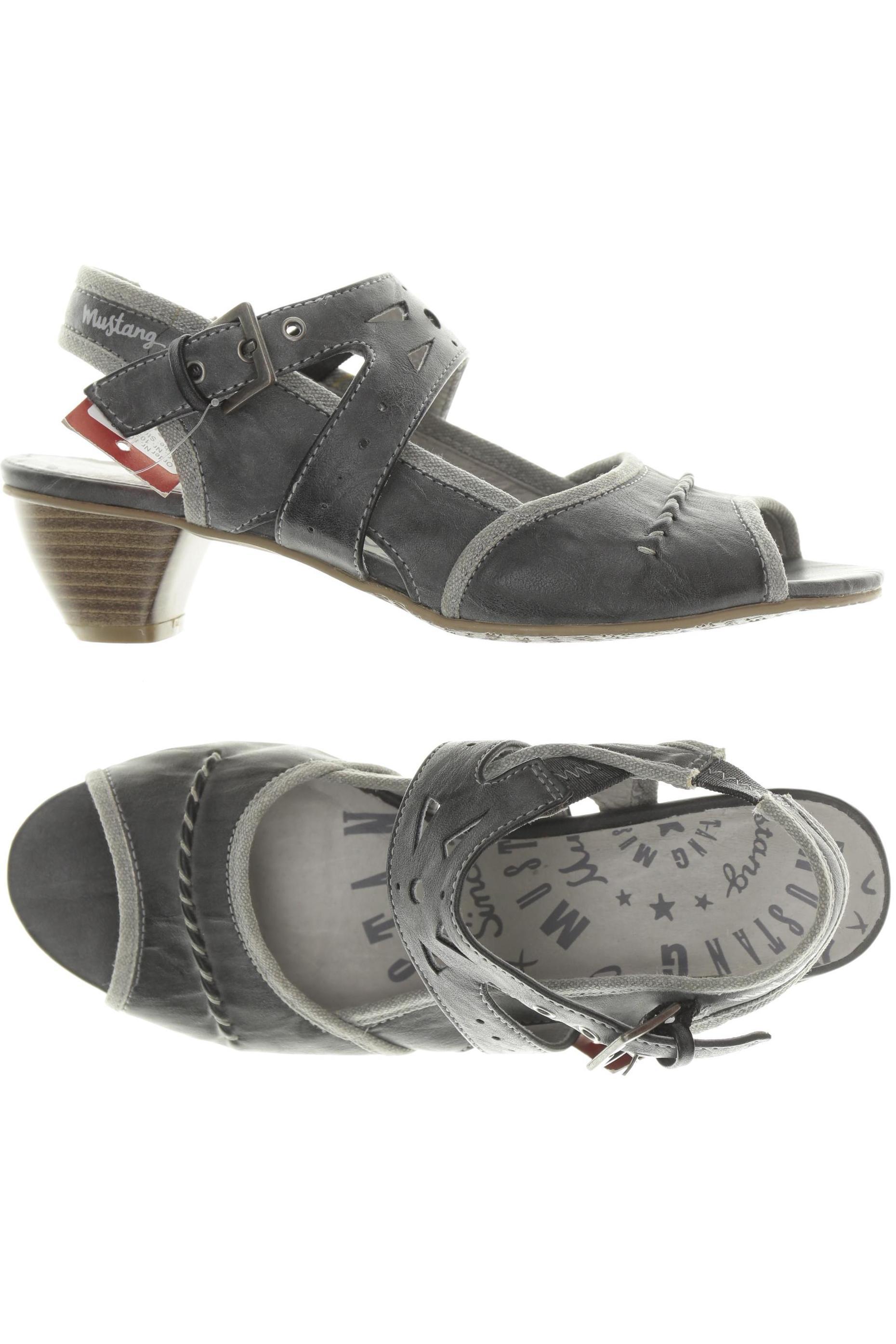 

Mustang Damen Sandale, grau, Gr. 38