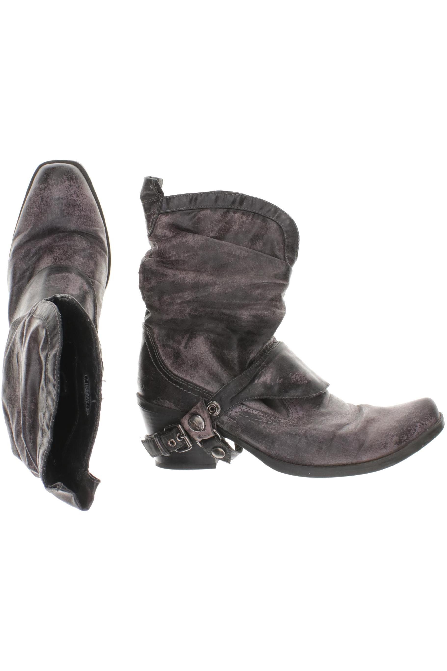

Mustang Damen Stiefel, grau, Gr. 41