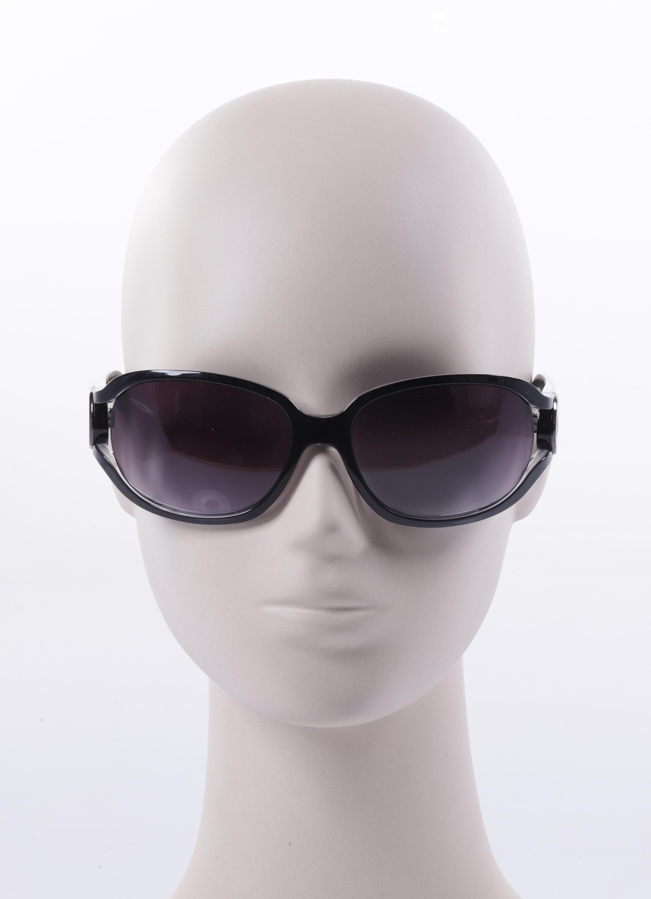 

Michael Michael Kors Damen Sonnenbrille, schwarz, Gr.