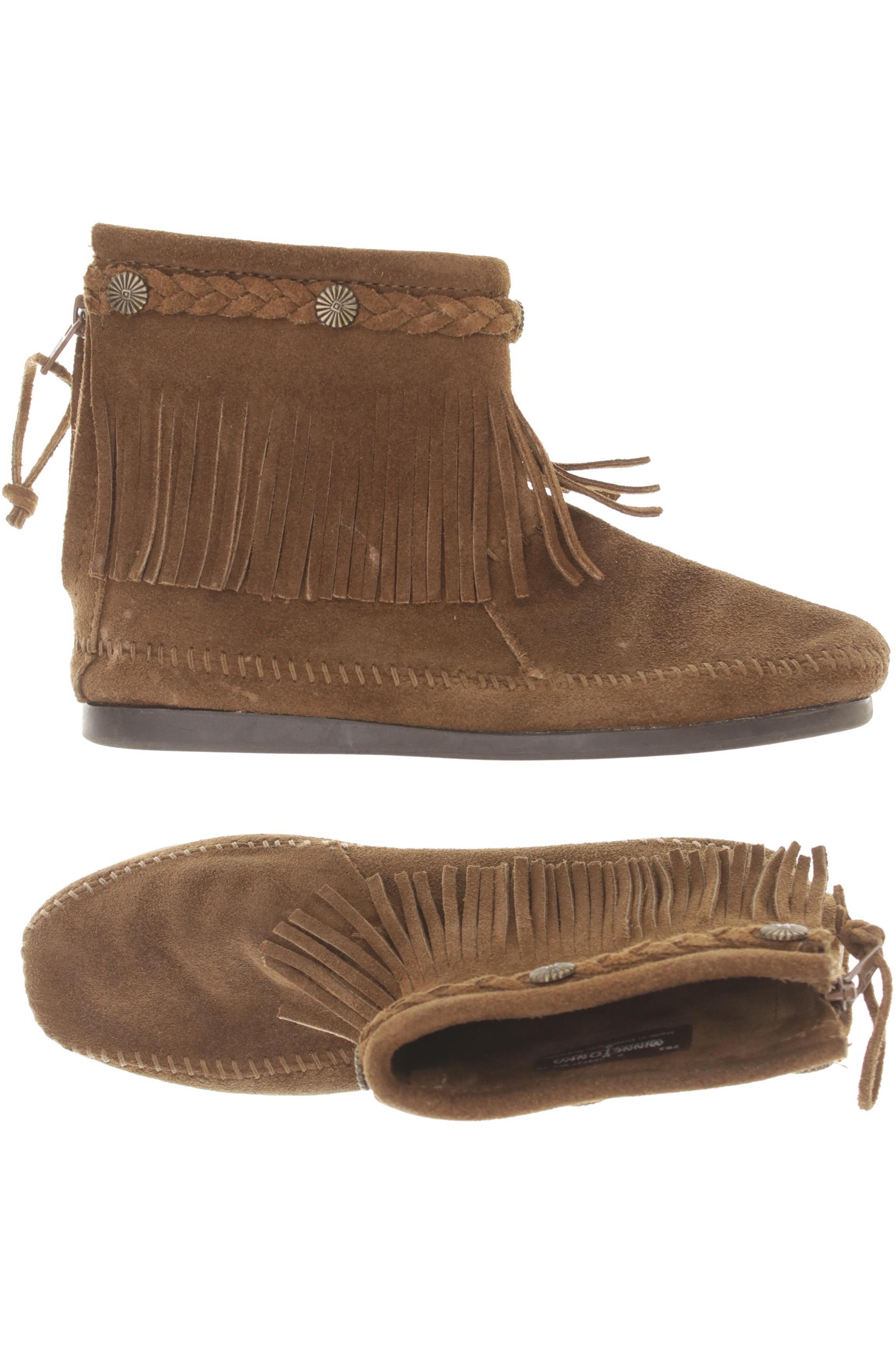 

Minnetonka Damen Stiefelette, braun, Gr. 6
