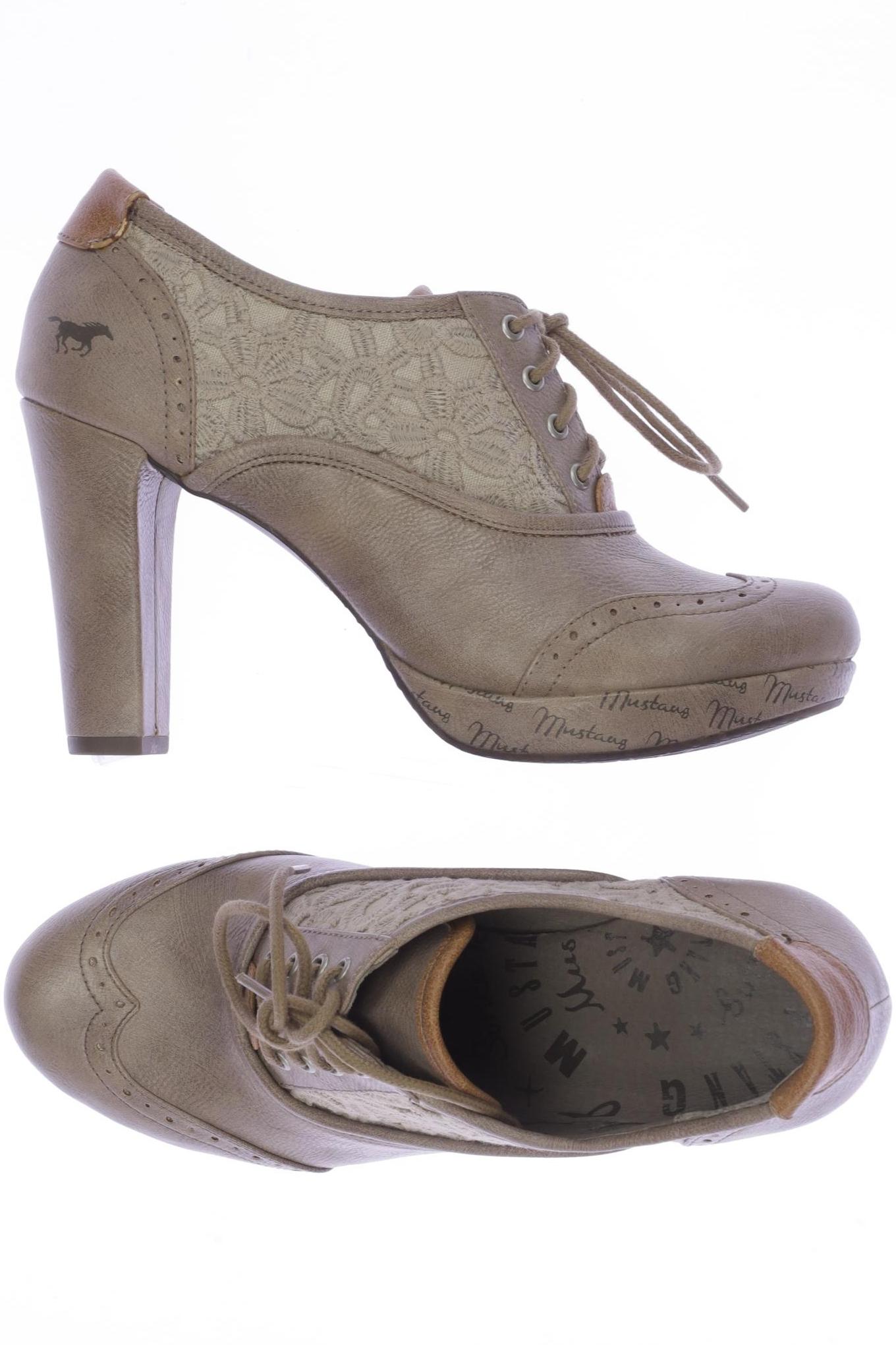 

Mustang Damen Pumps, beige, Gr. 40