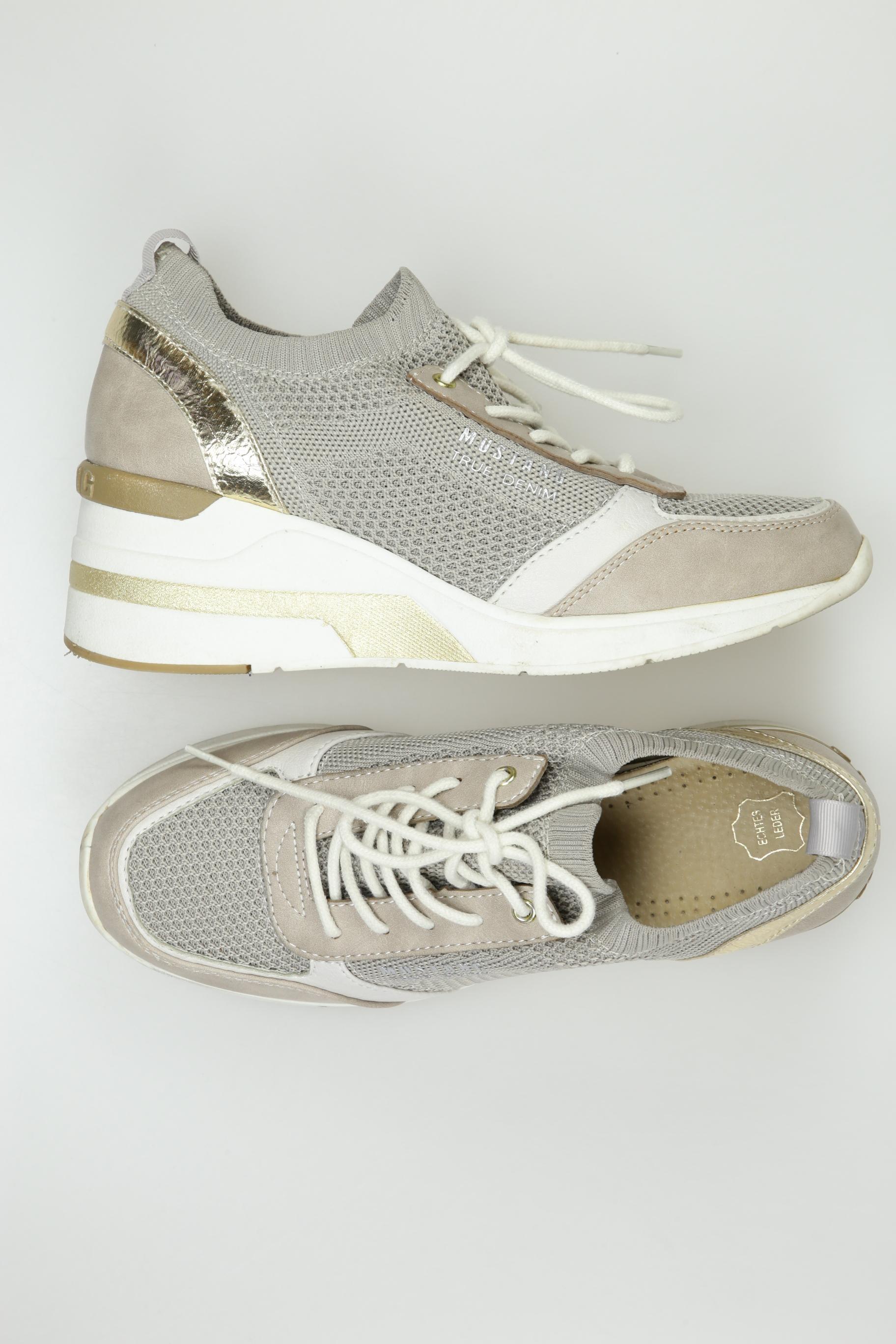 

Mustang Damen Sneakers, grau, Gr. 38