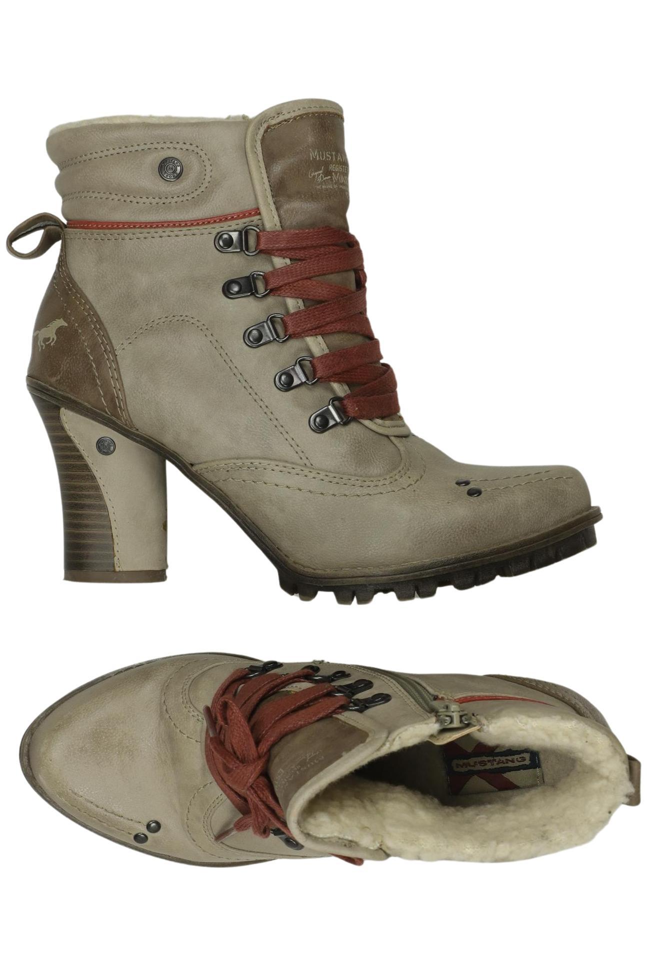 

Mustang Damen Stiefelette, beige, Gr. 38